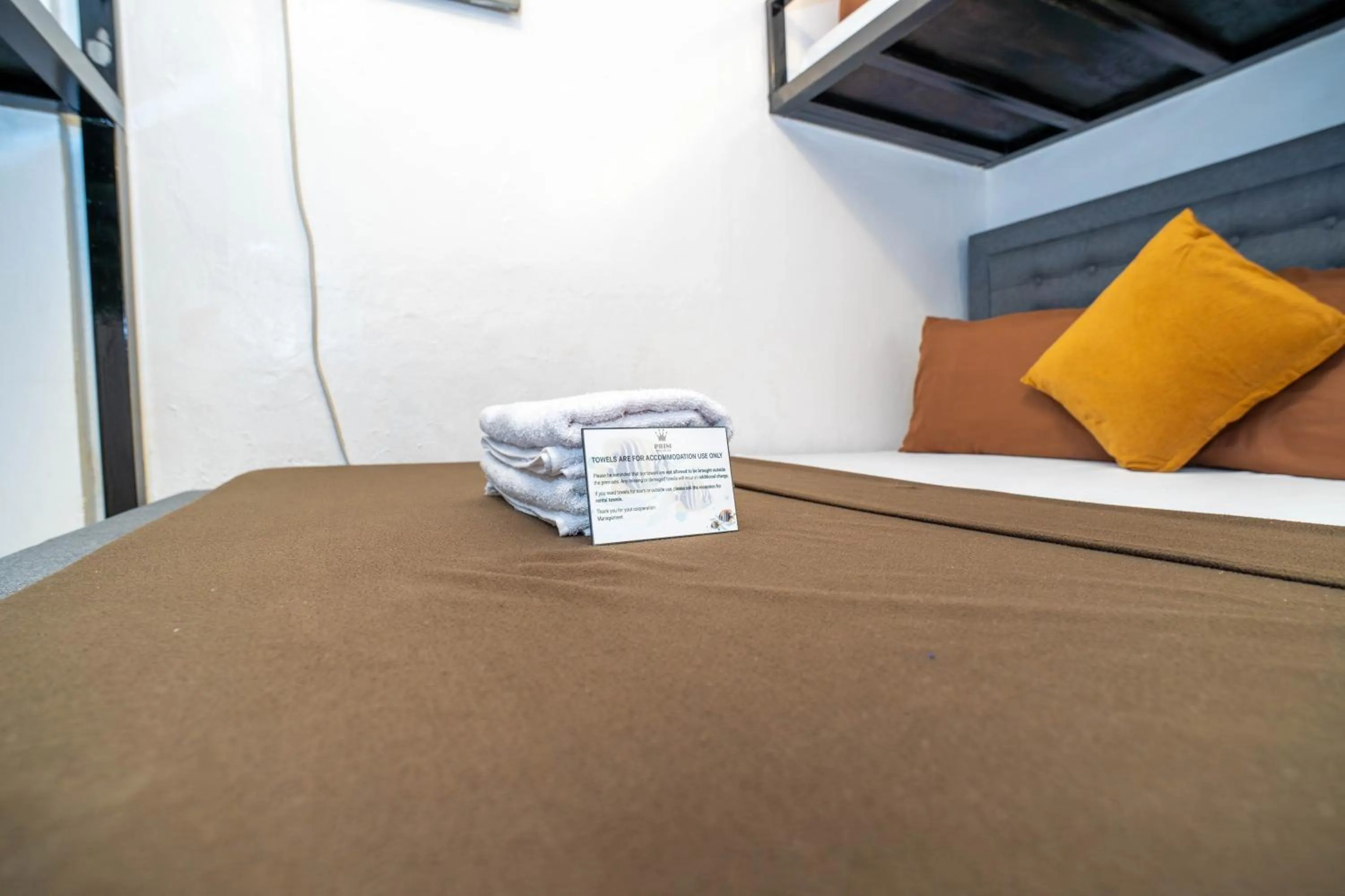 Bed in Prim Travellers Inn