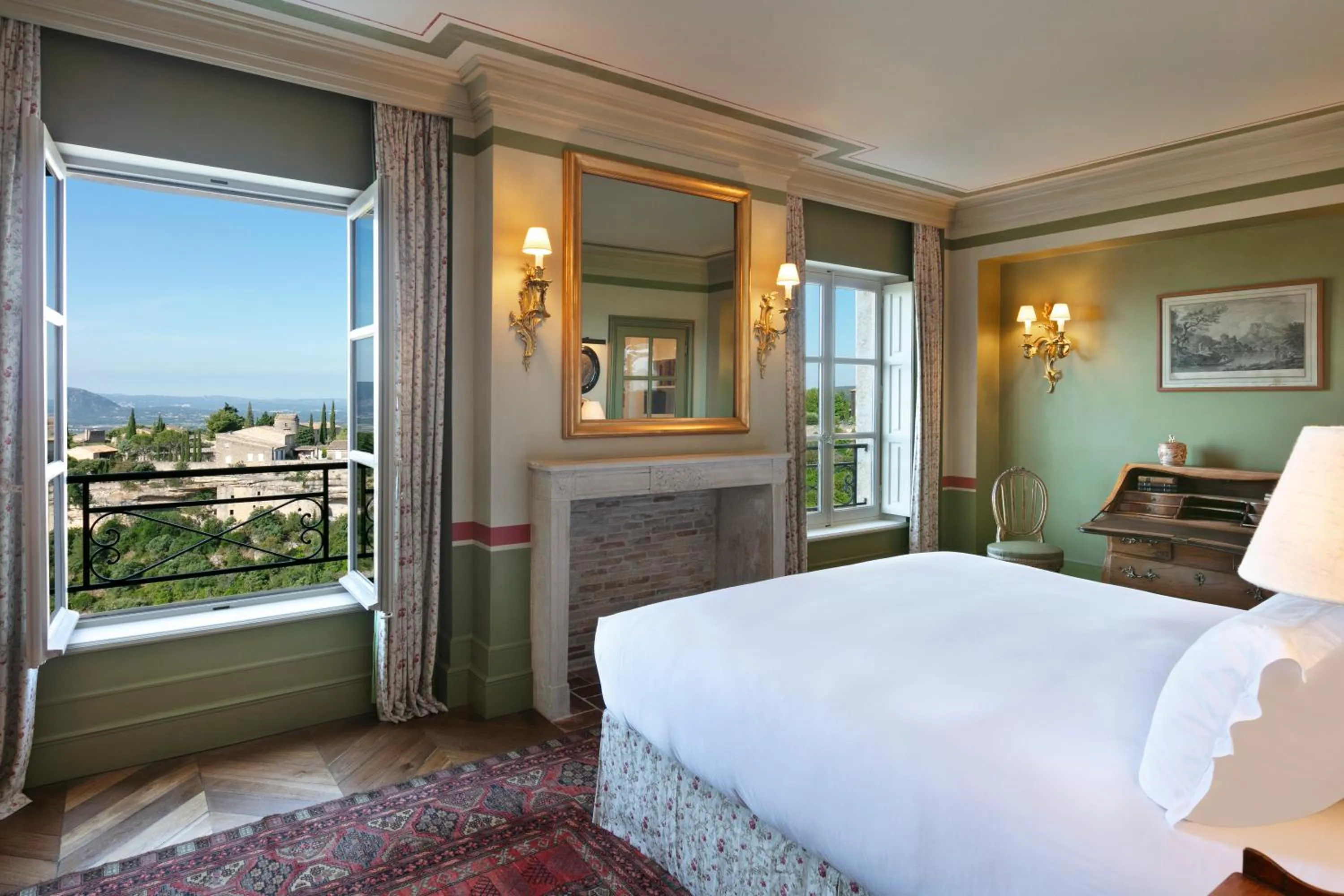 Bedroom in Airelles Gordes, La Bastide