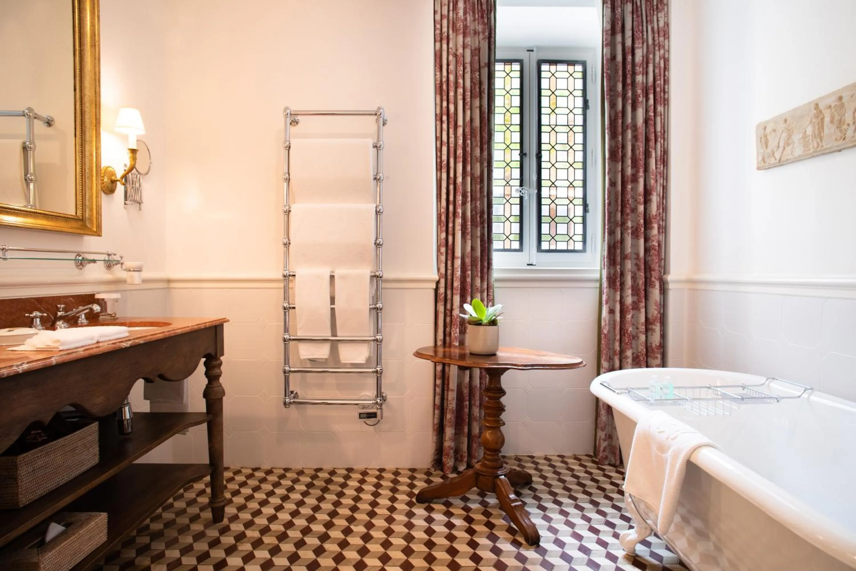 Bathroom in Airelles Gordes, La Bastide