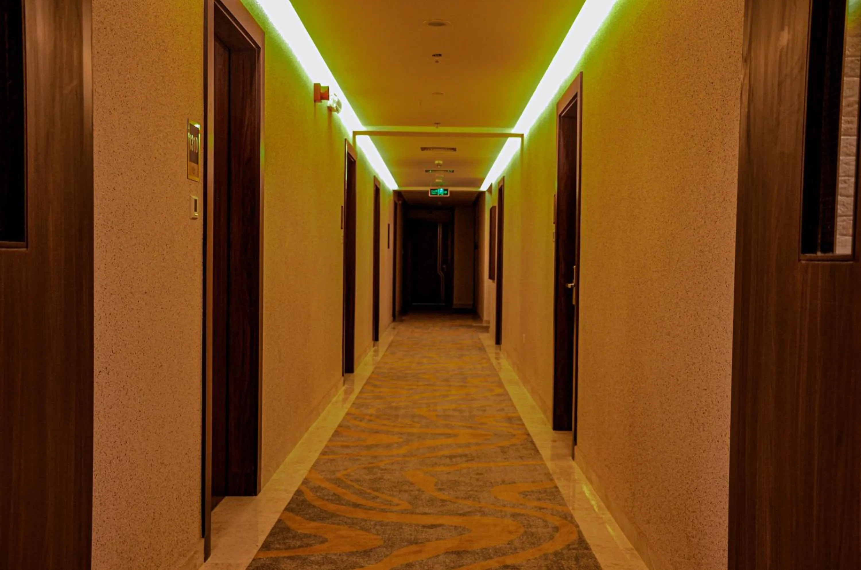 Area and facilities in JUFFAIR BOULEVARD HOTEL & SUITES