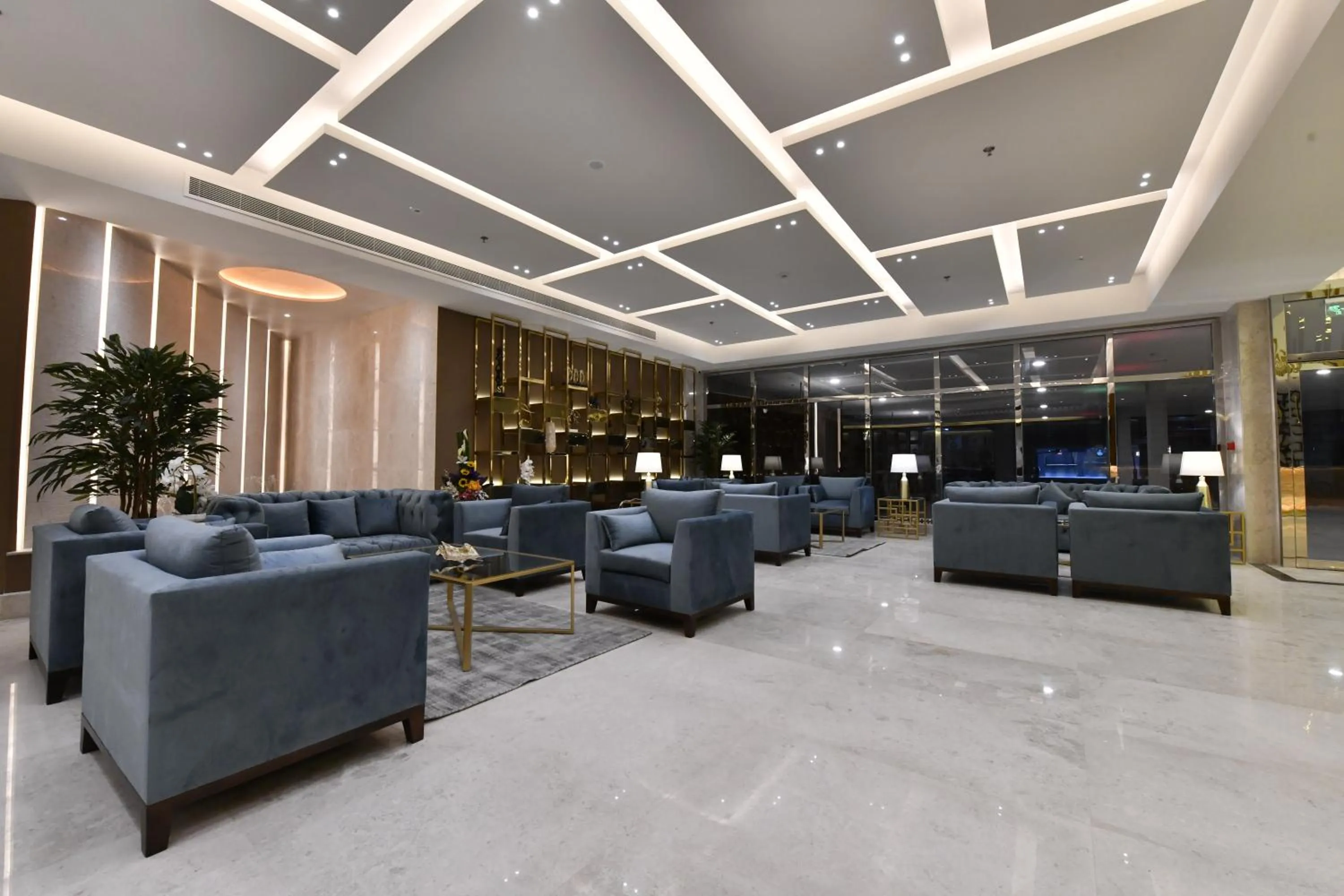 Lobby or reception in JUFFAIR BOULEVARD HOTEL & SUITES