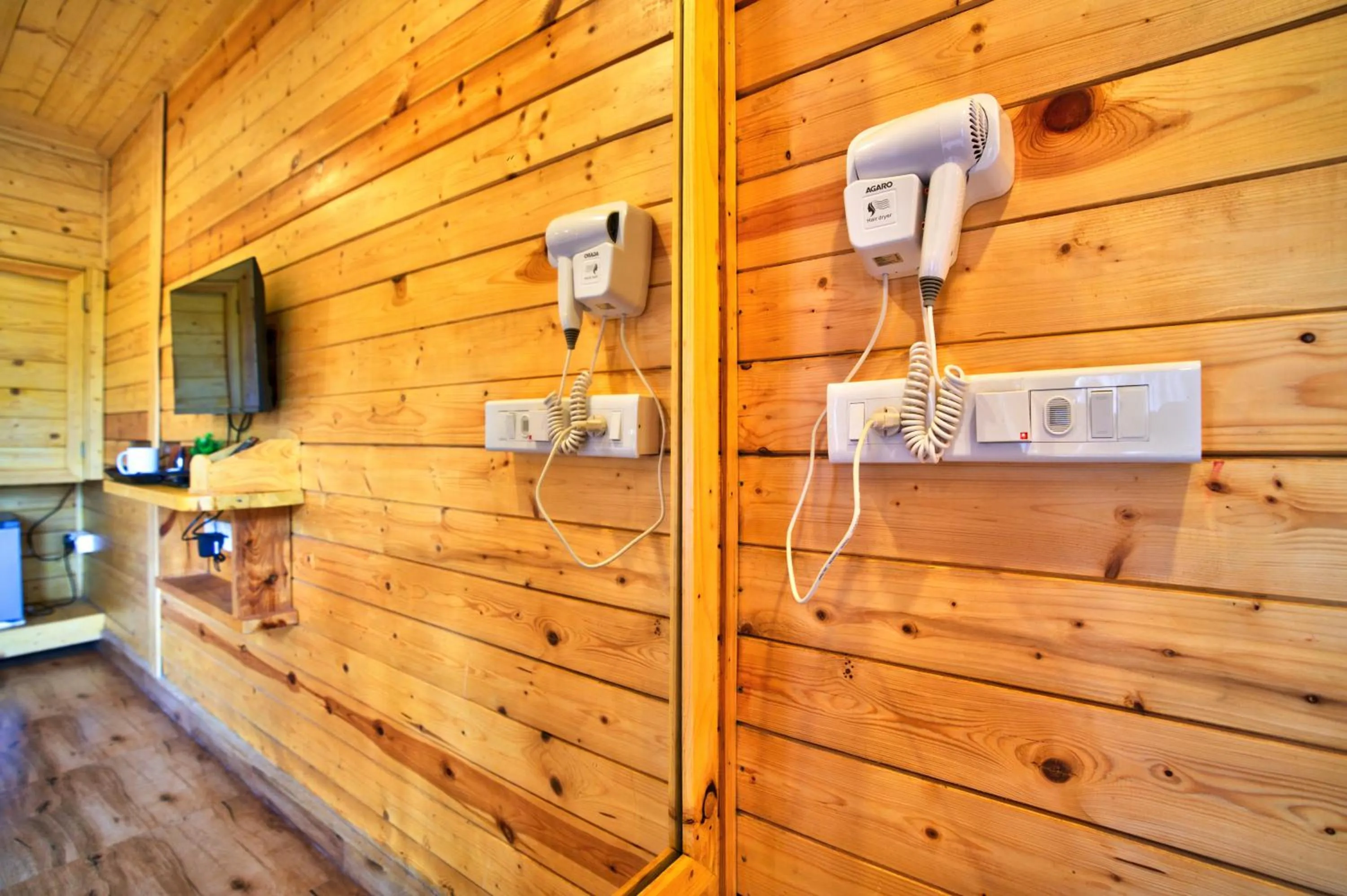 TV and multimedia in The Lazy Cabanas