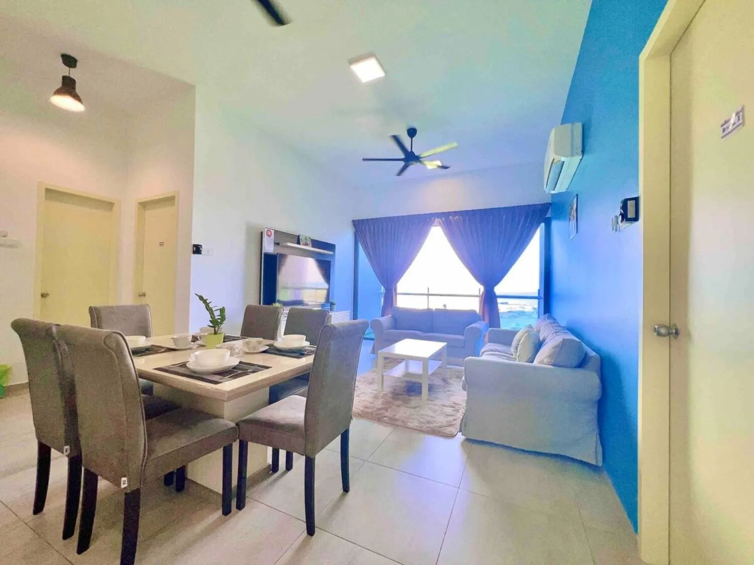 Dining area, Bed in Atlantis Residences Melaka