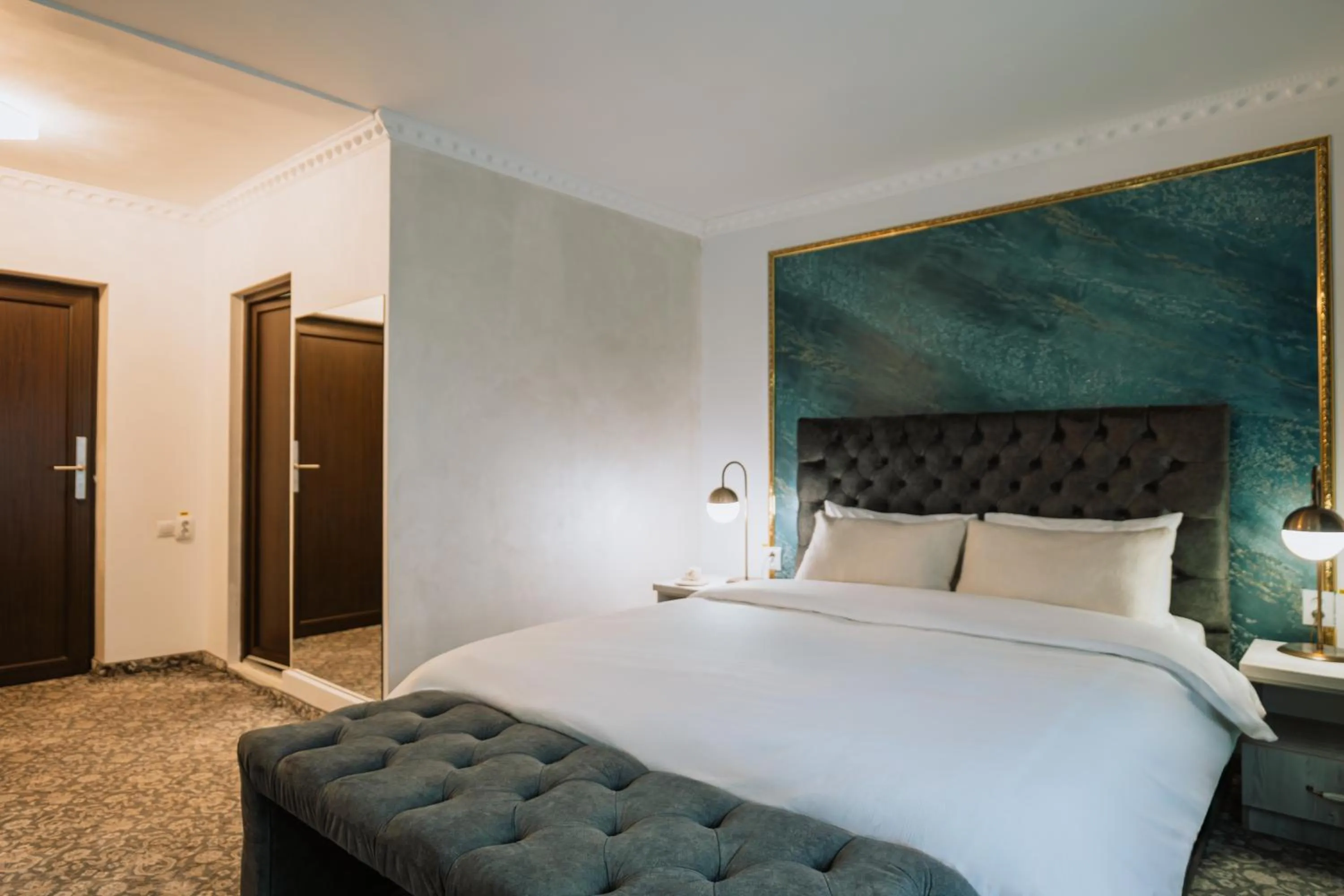 Bedroom, Bed in Suru Hotel & Restaurant