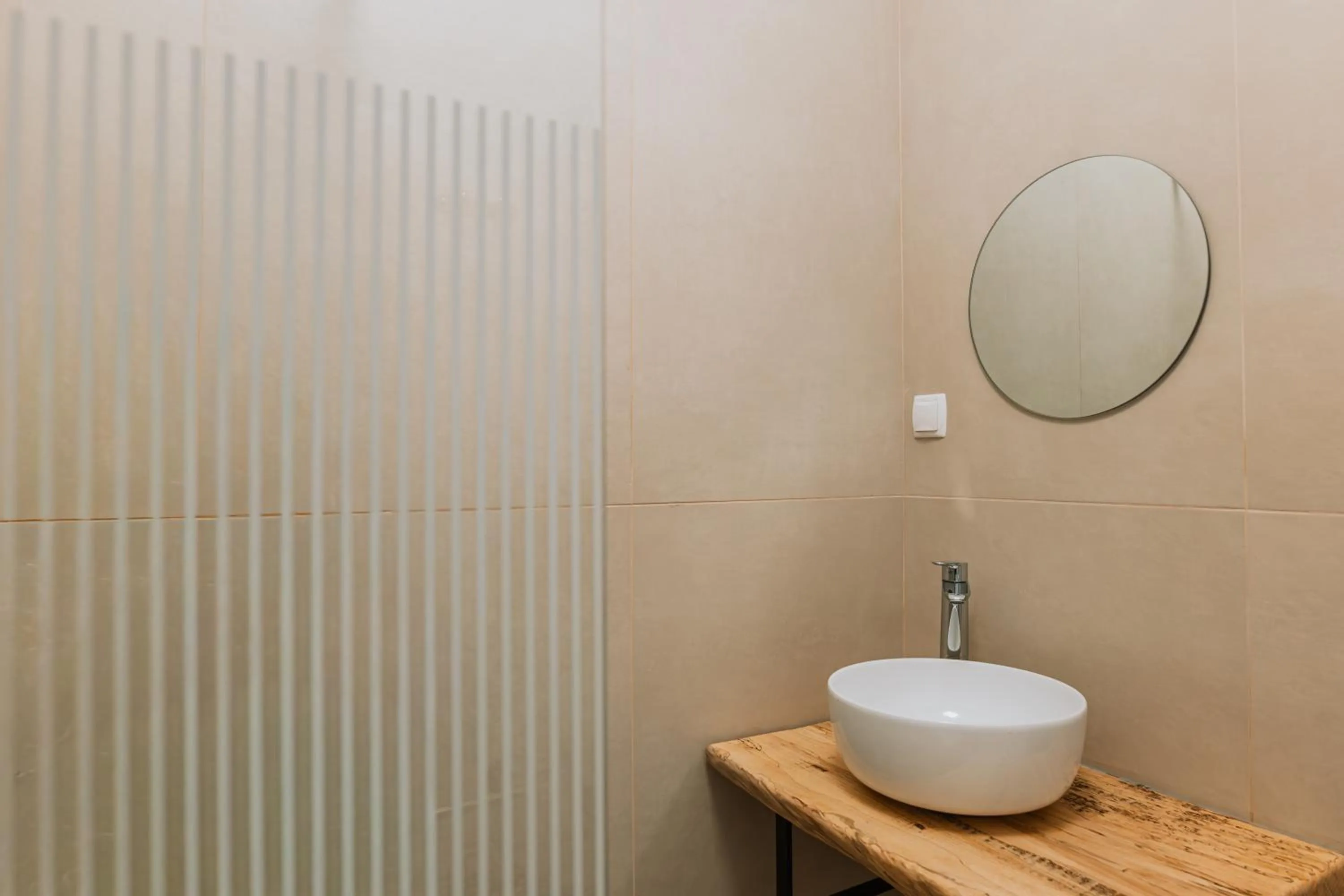 Bathroom in Suru Hotel & Restaurant