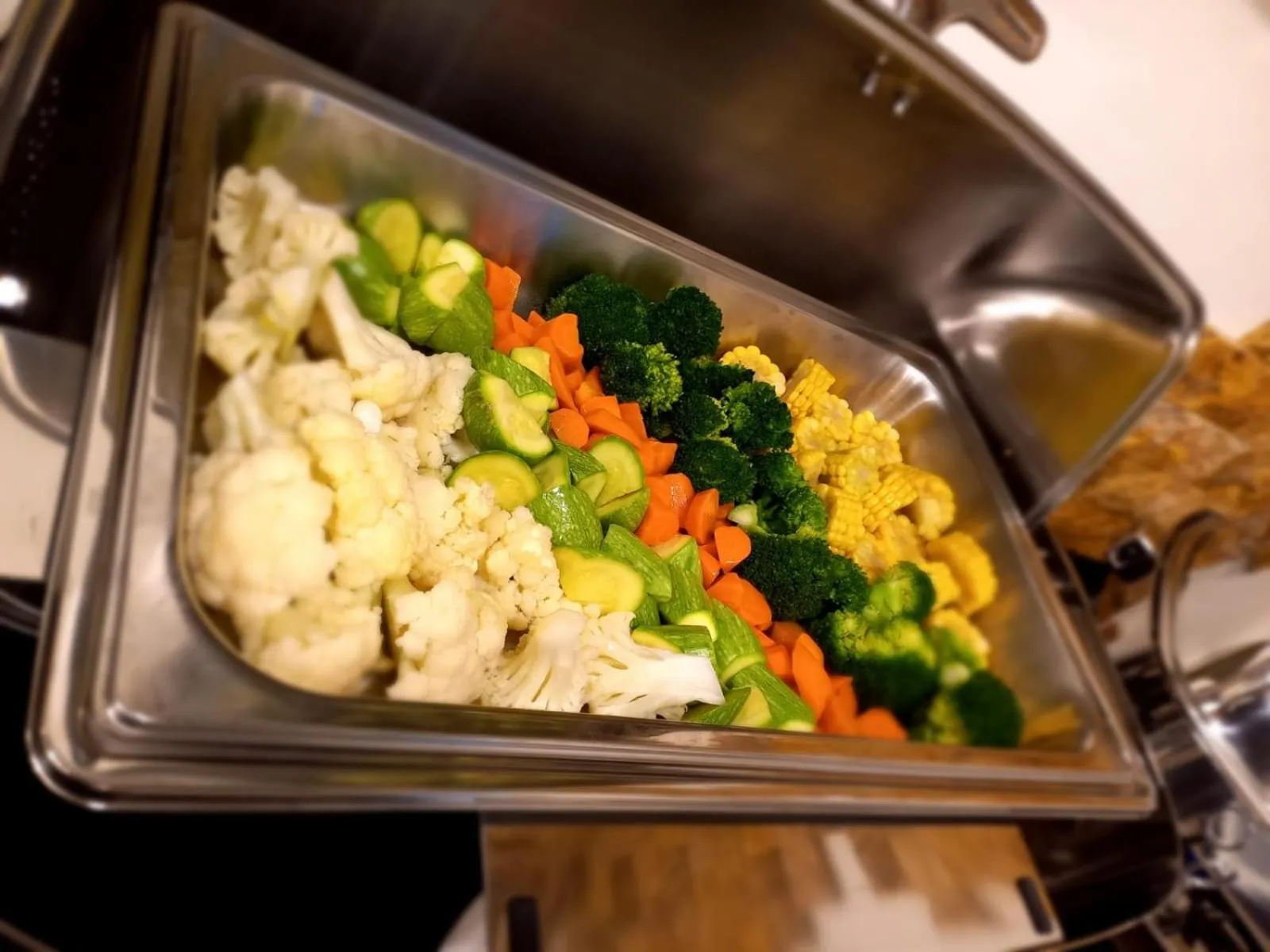 Food and drinks in Petra Canyon Hotel