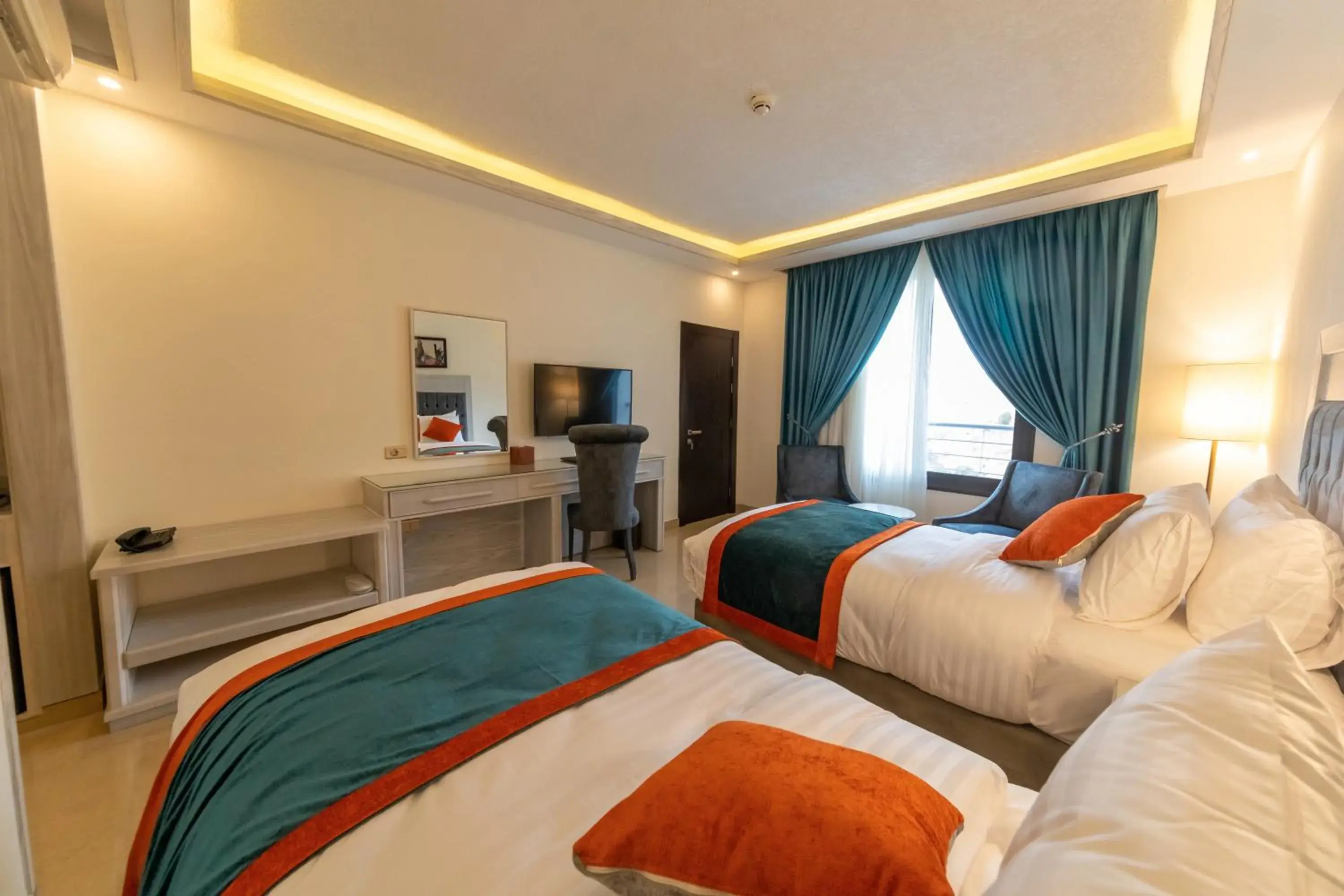 Deluxe Double Room in Petra Canyon Hotel Deluxe Double Room in Petra Canyon Hotel