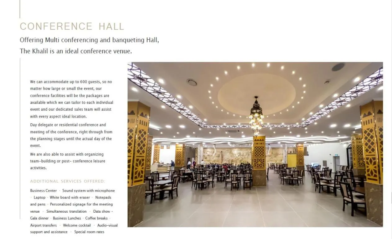 Restaurant/places to eat in Petra Canyon Hotel