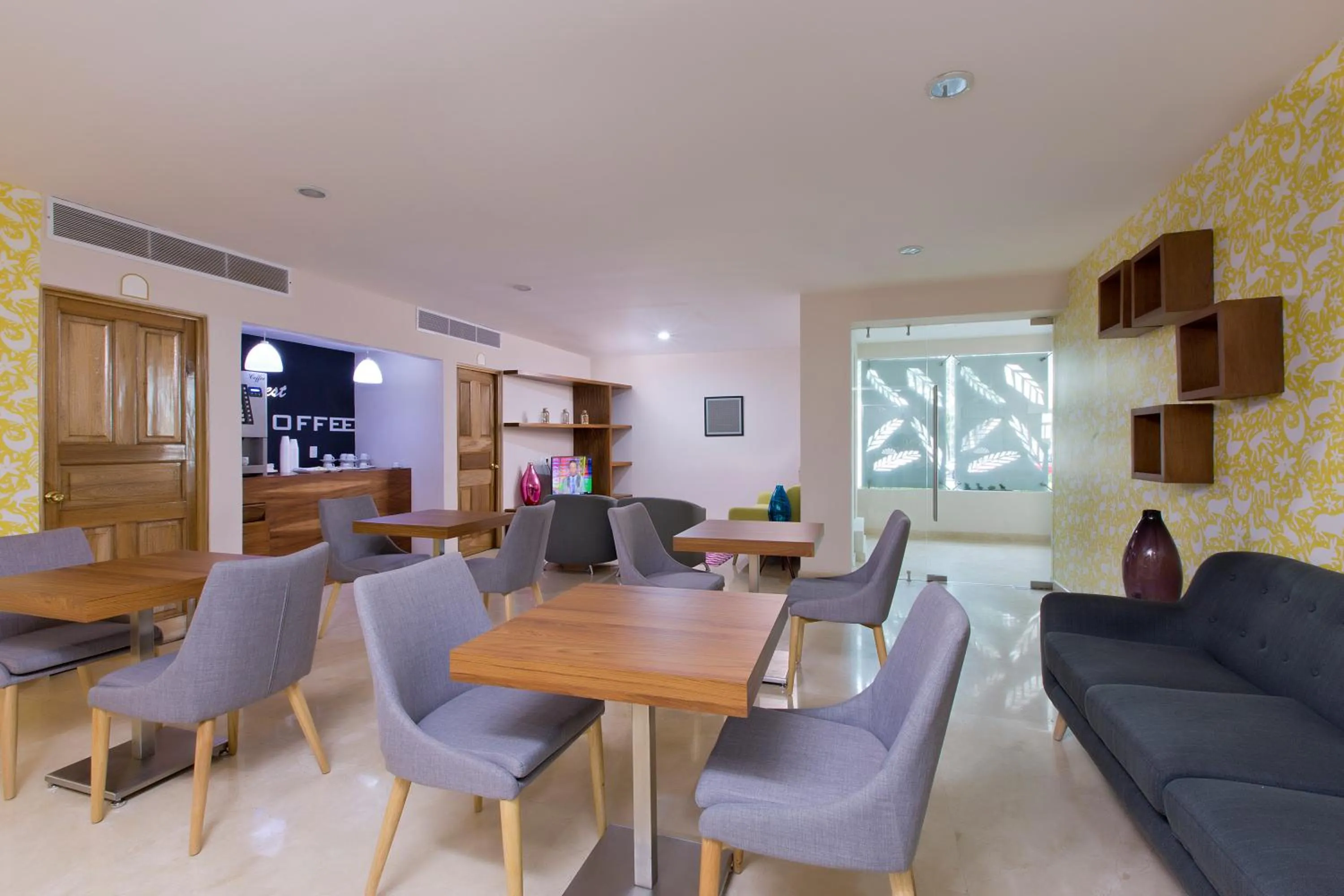 Communal lounge/ TV room in Crown Paradise Golden All Inclusive Resort - Adults Only