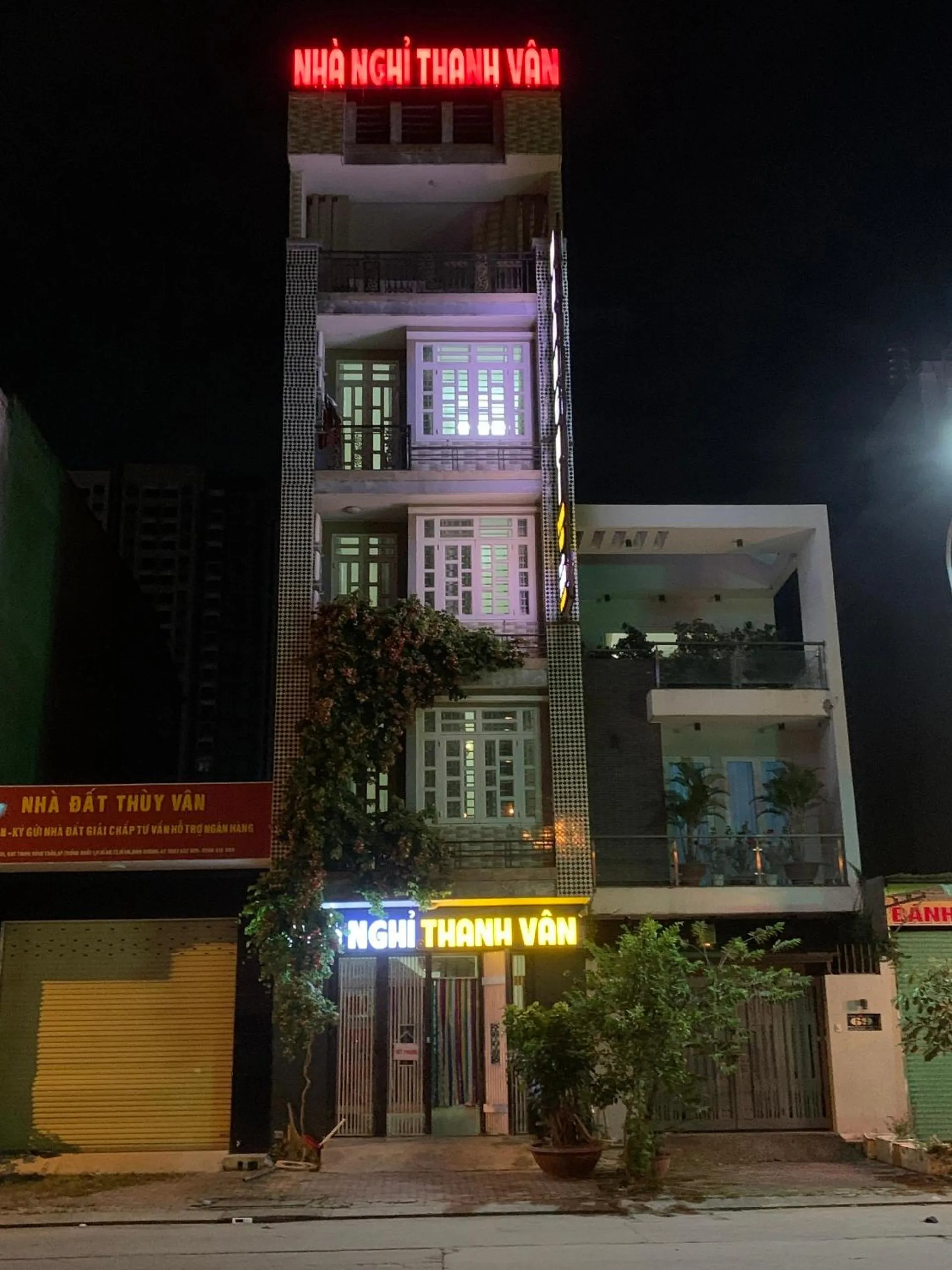 Property building in Thanh Van Hotel