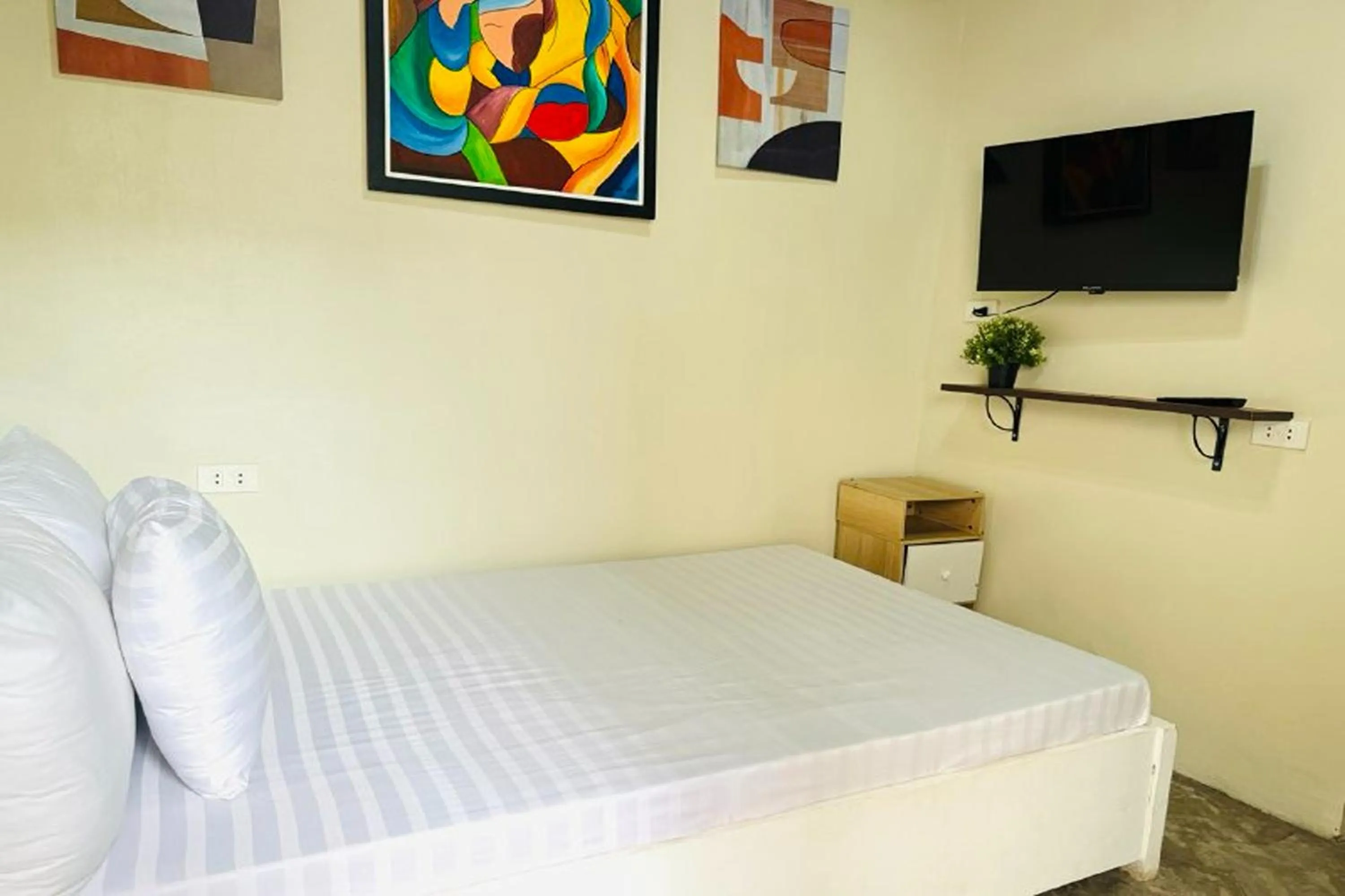 Bed in Camp Saint John Hotel La Union