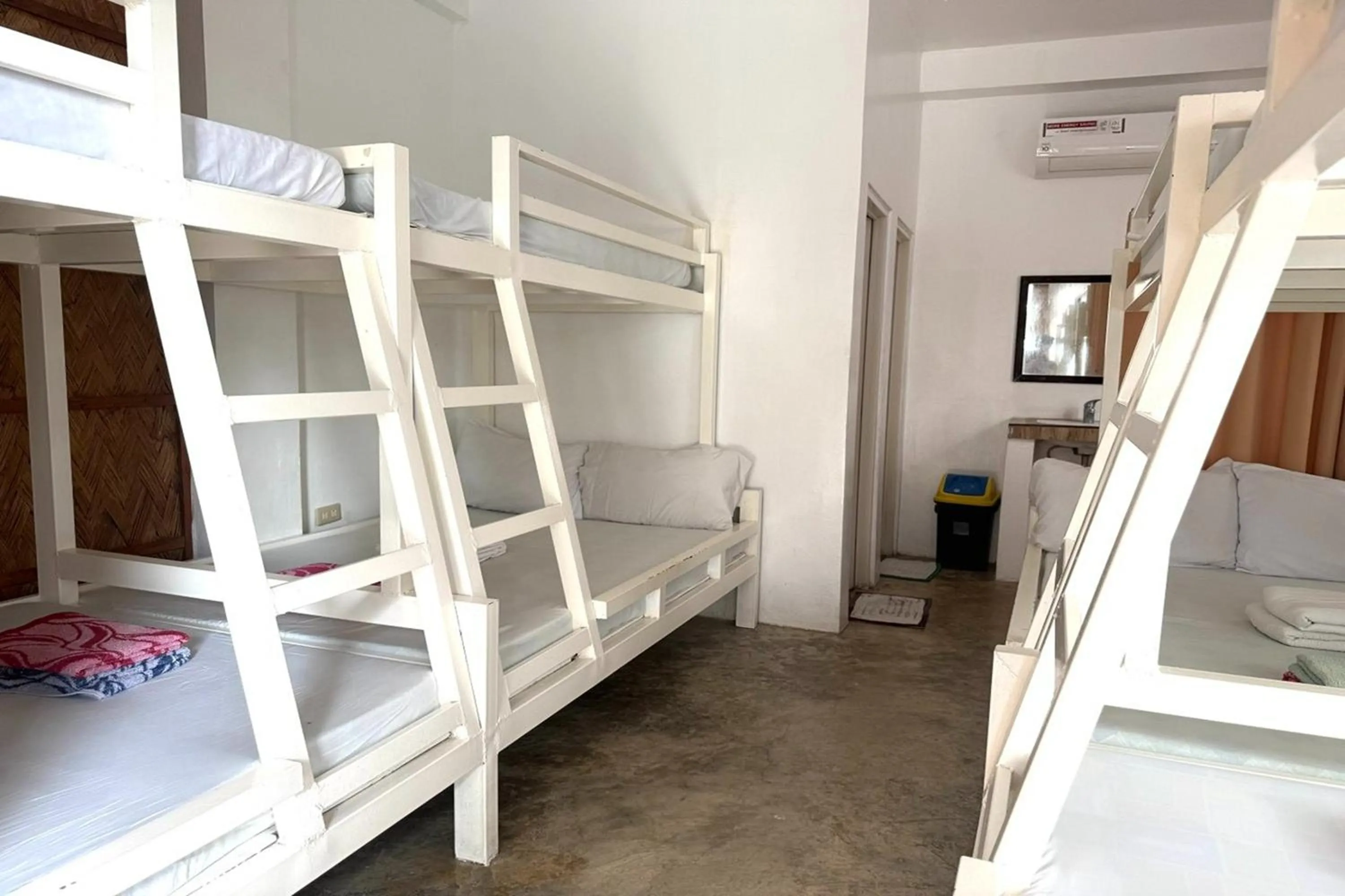 Bed in Camp Saint John Hotel La Union