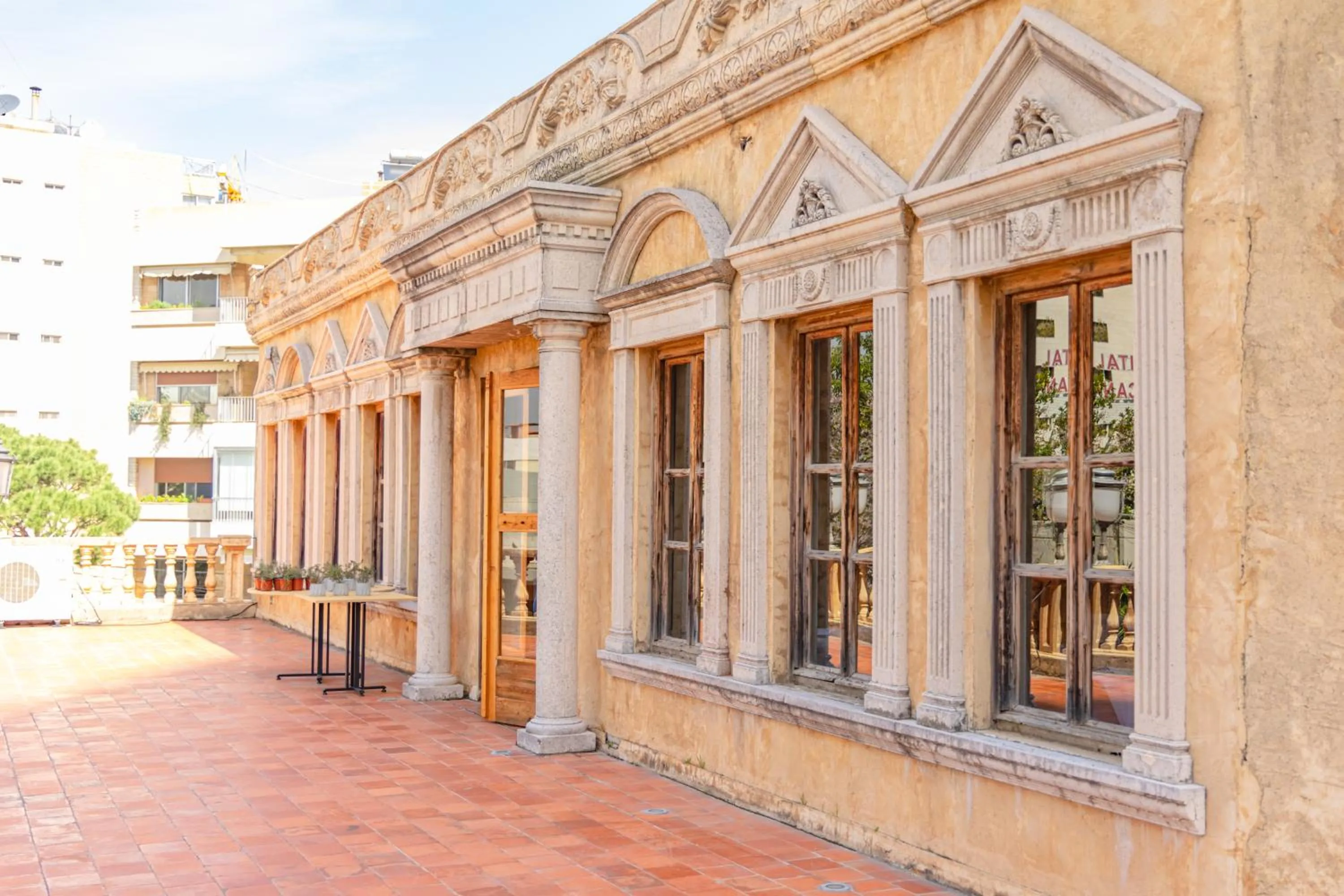 Restaurant/places to eat in Al Habtoor Grand Beirut