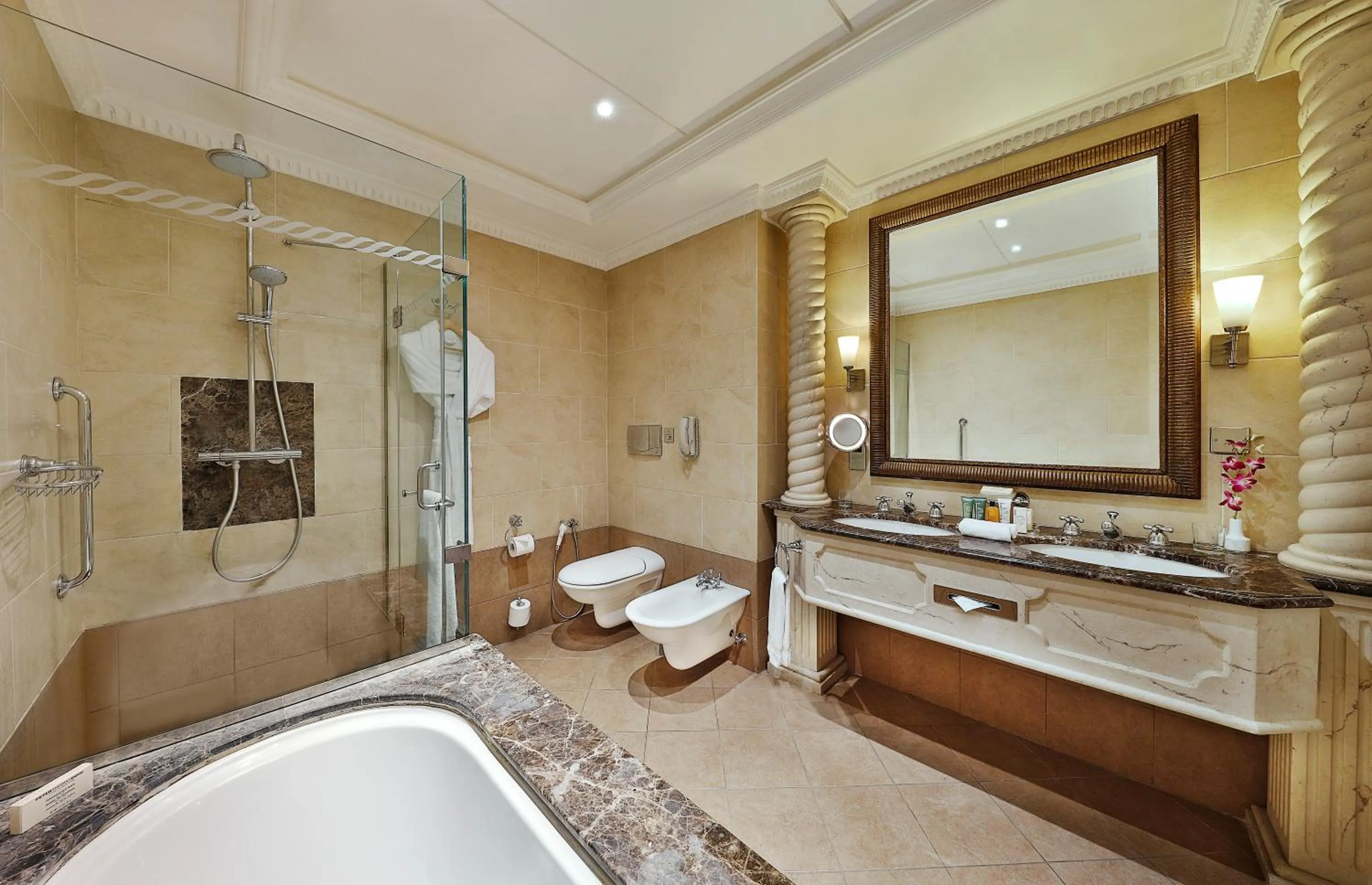 Shower in Al Habtoor Grand Beirut