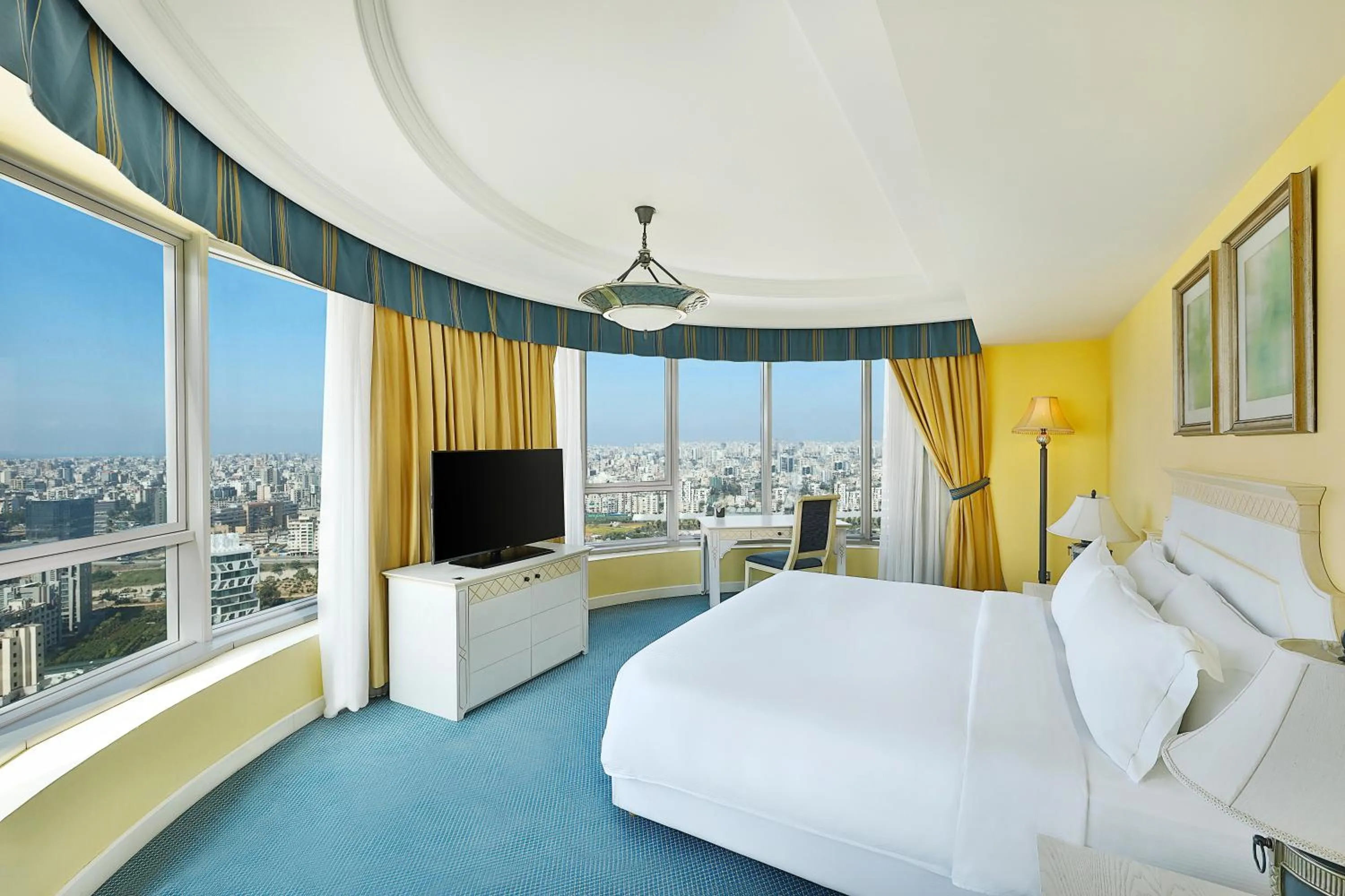 Bed in Al Habtoor Grand Beirut
