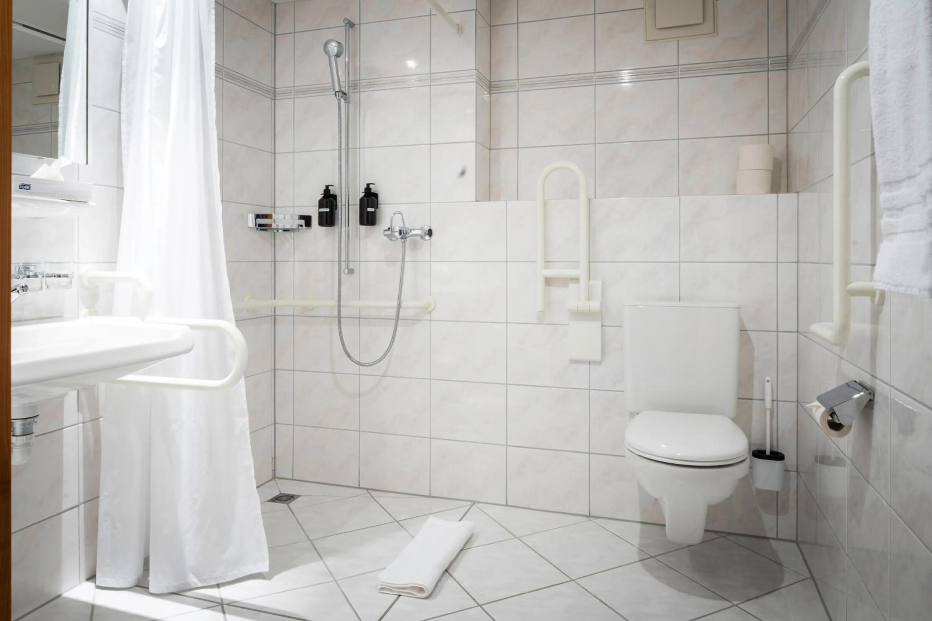 Bathroom in Vegan Health Hotel Sonnenberg