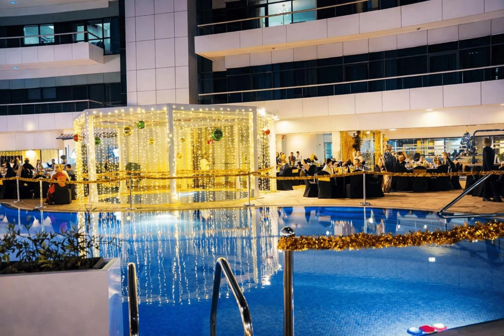 Pool view in TIME Oak Hotel & Suites