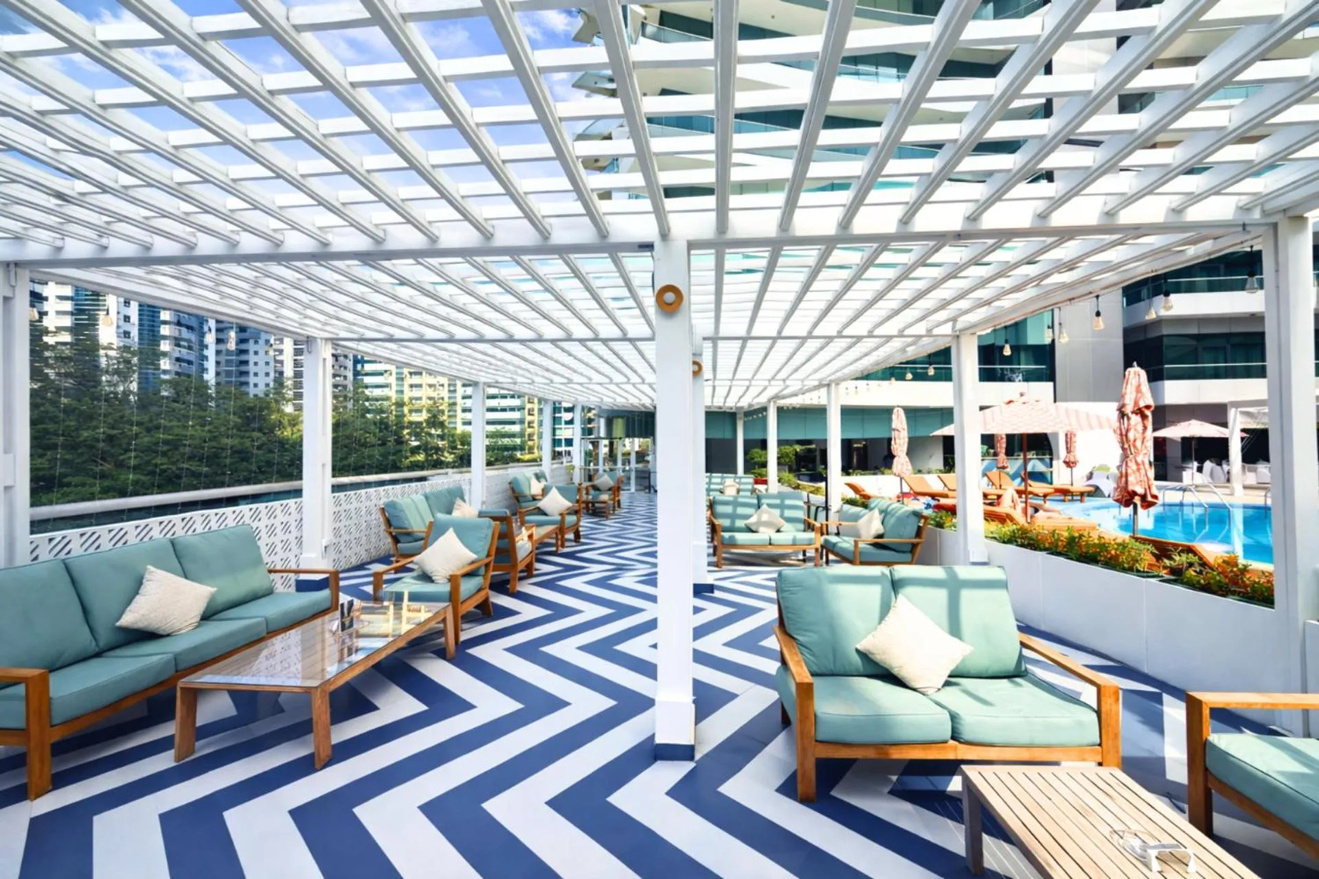 Seating area in TIME Oak Hotel & Suites