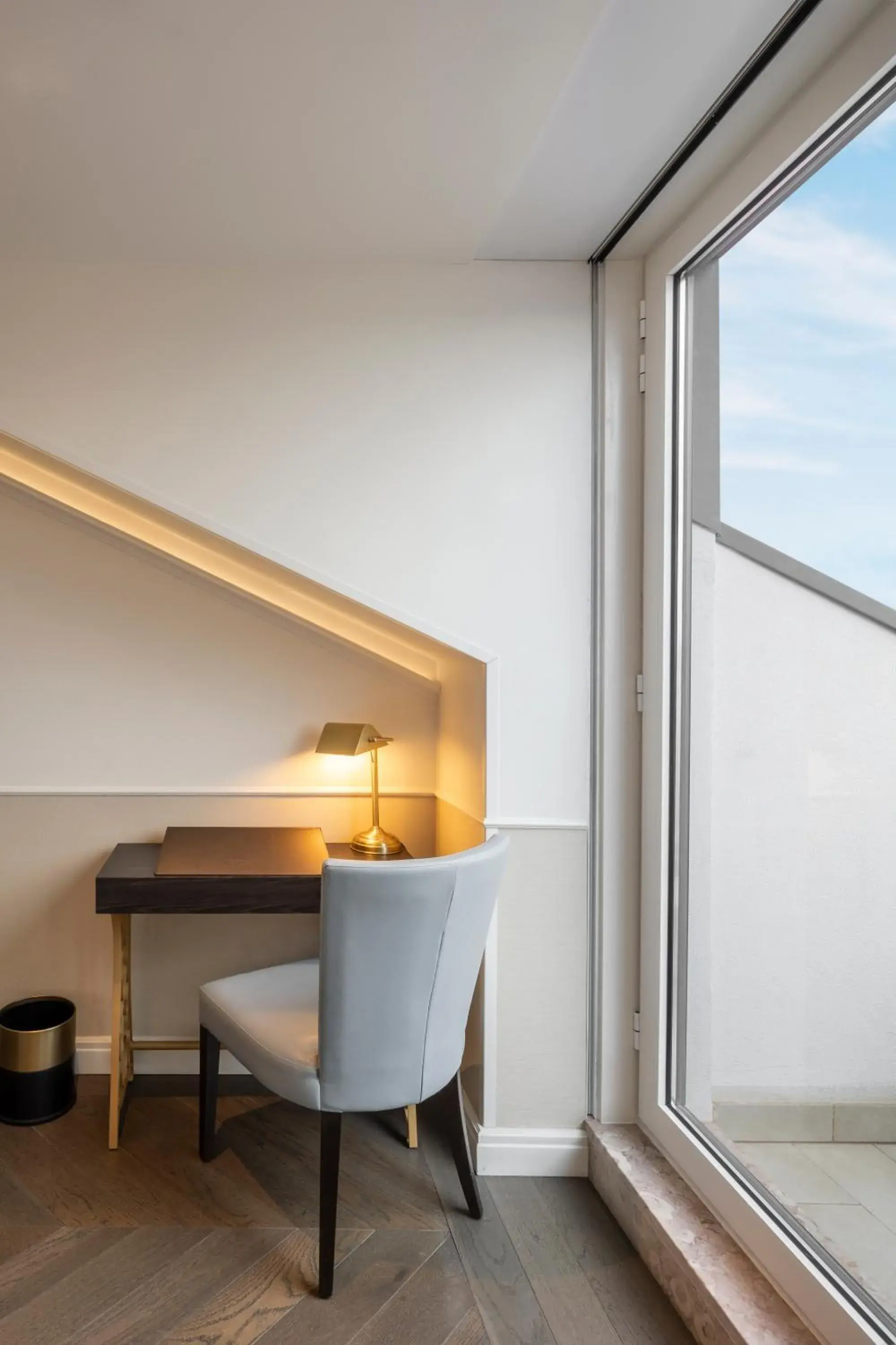 King Deluxe Room with View and Balcony in The Emerald House Lisbon - Curio Collection By Hilton King Deluxe Room with View and Balcony in The Emerald House Lisbon - Curio Collection By Hilton