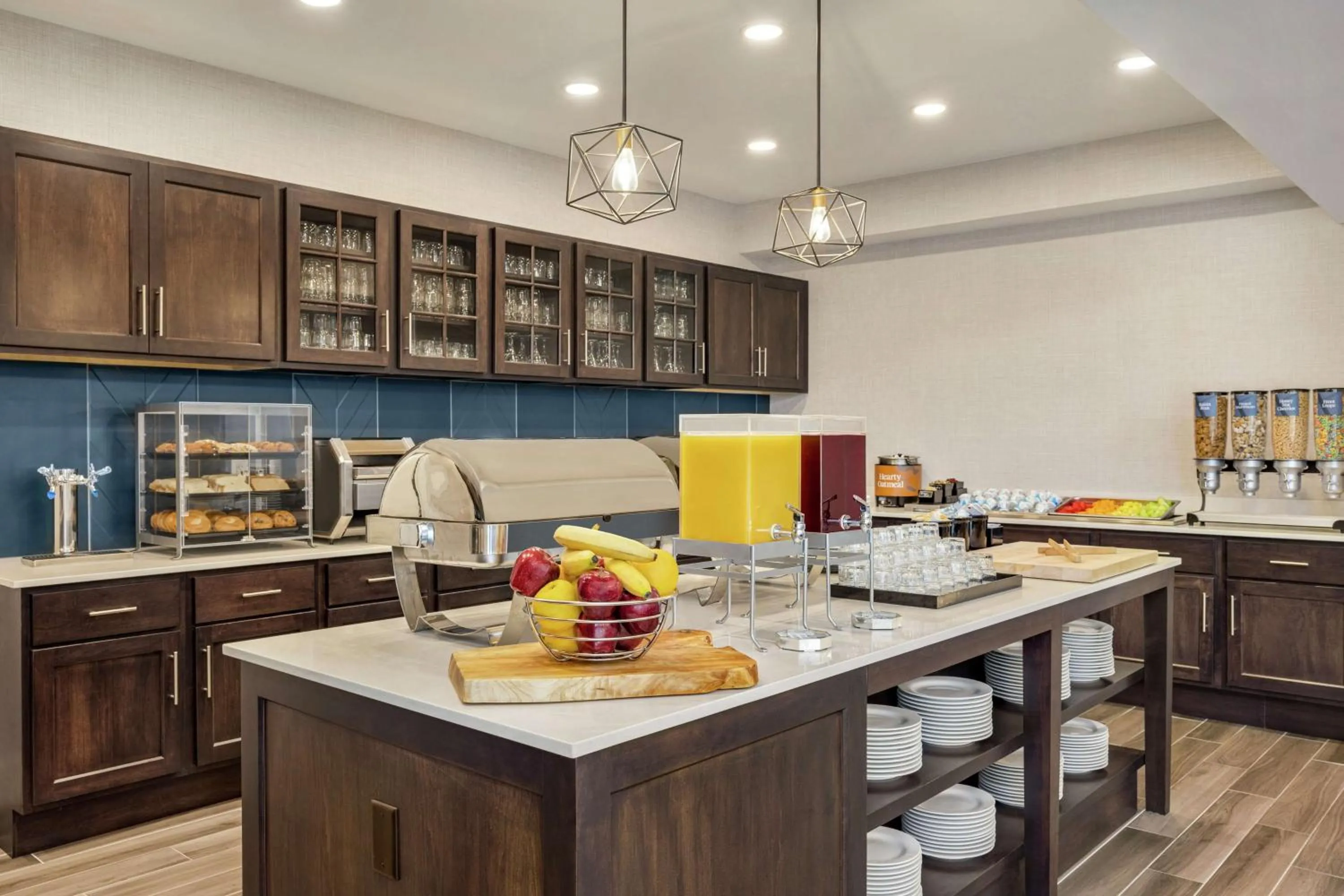 Breakfast in Homewood Suites By Hilton Carlisle