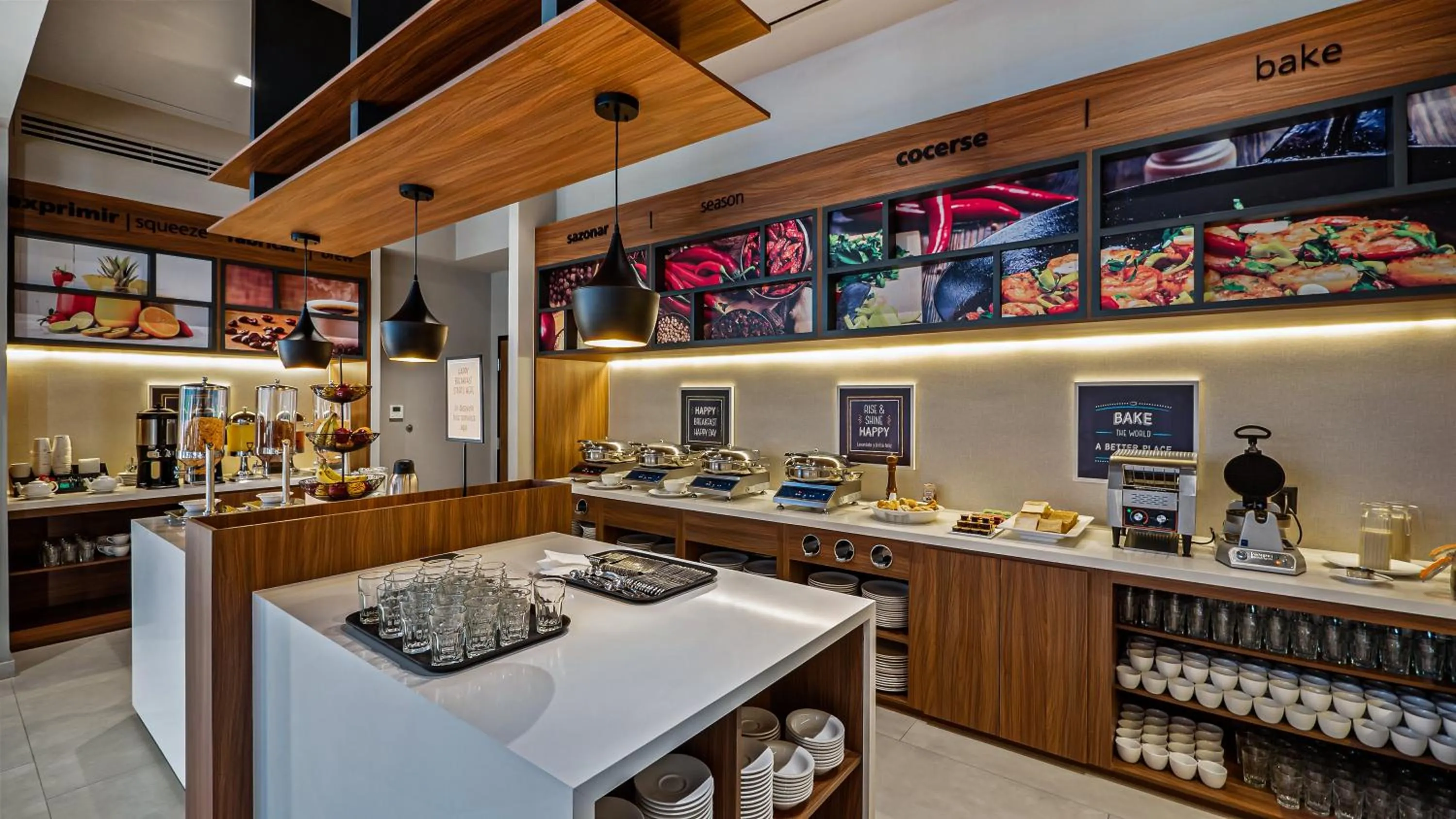 Buffet breakfast in Hampton Inn By Hilton Nuevo Vallarta