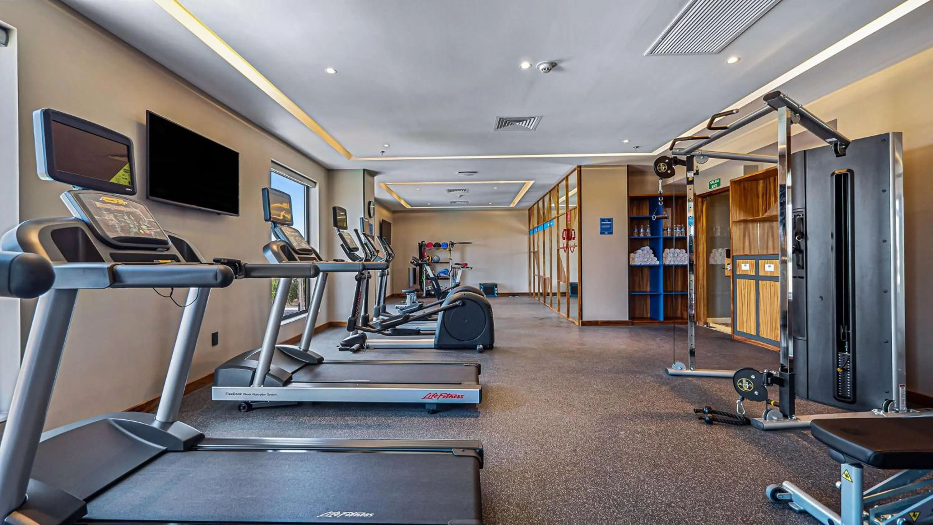 Fitness centre/facilities in Hampton Inn By Hilton Nuevo Vallarta
