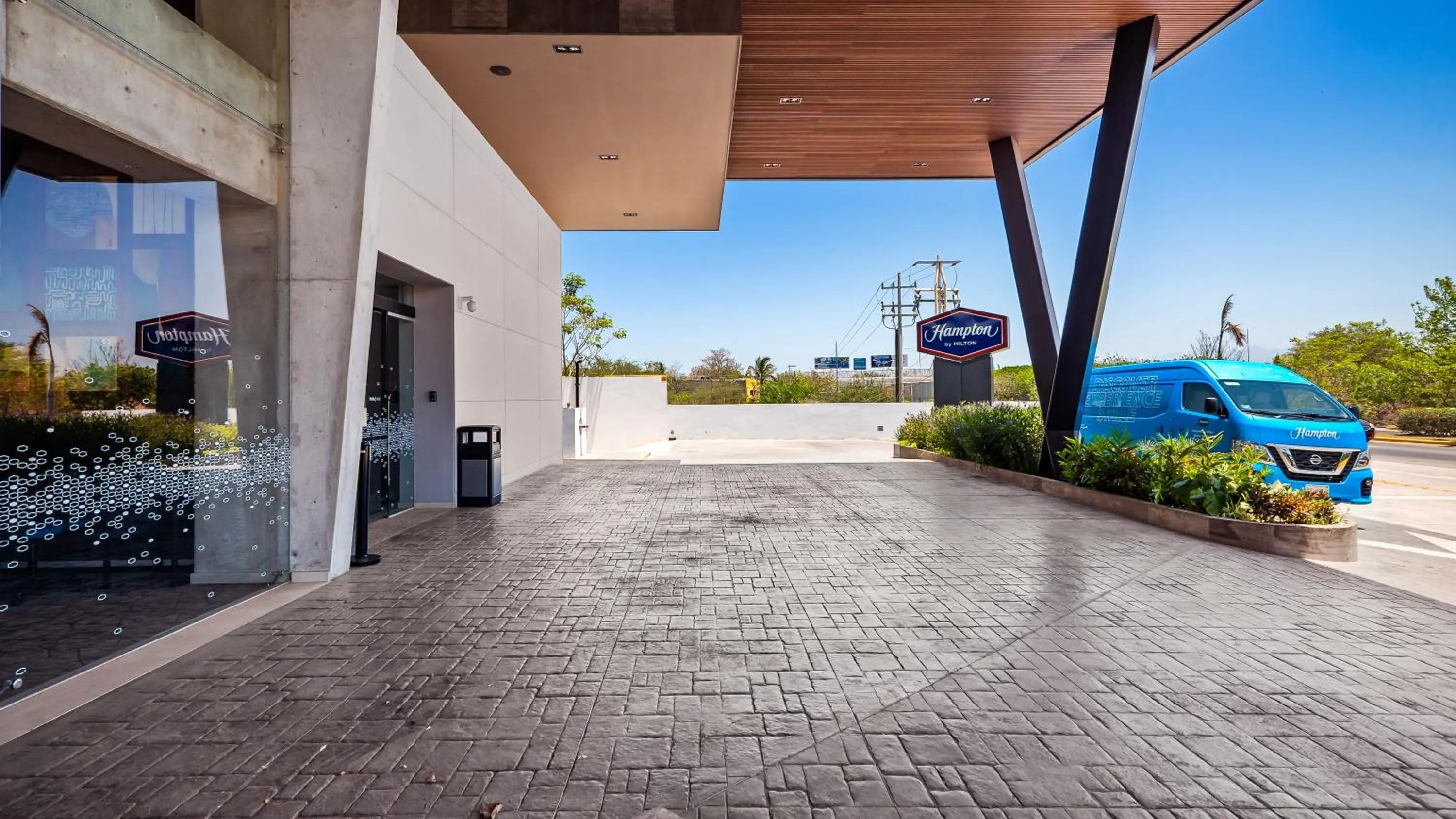 Property building in Hampton Inn By Hilton Nuevo Vallarta