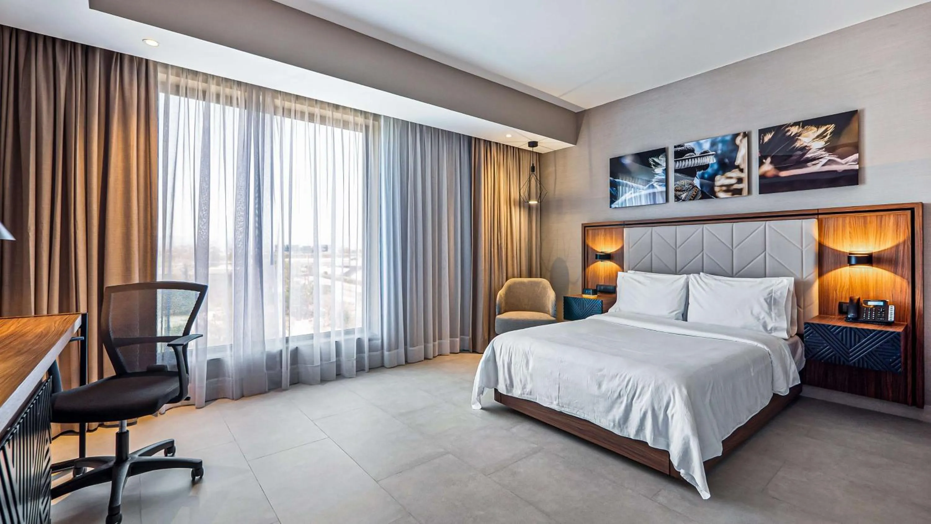 Bedroom, Bed in Hampton Inn By Hilton Nuevo Vallarta