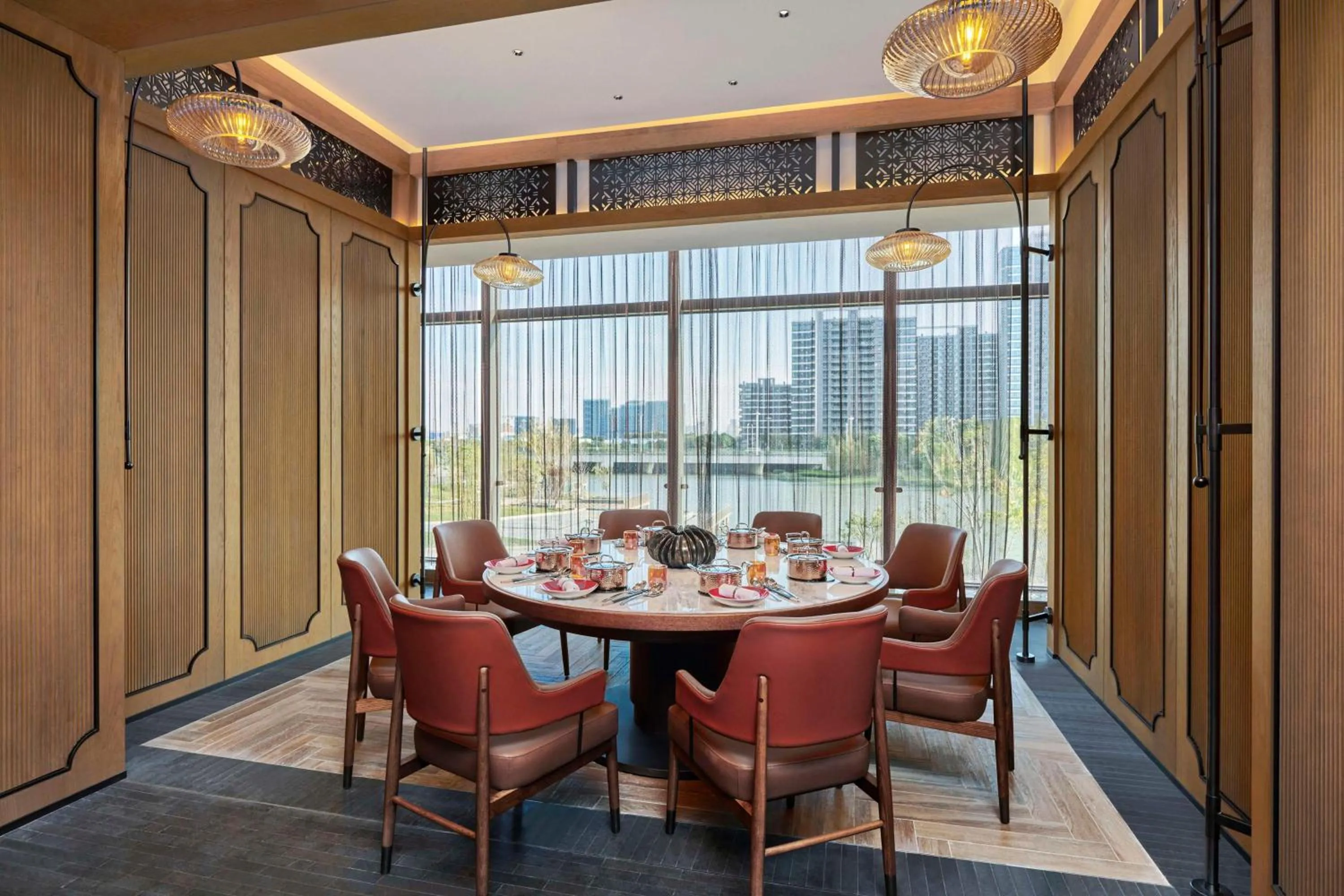 Restaurant/places to eat in Hilton Suzhou Wuzhong