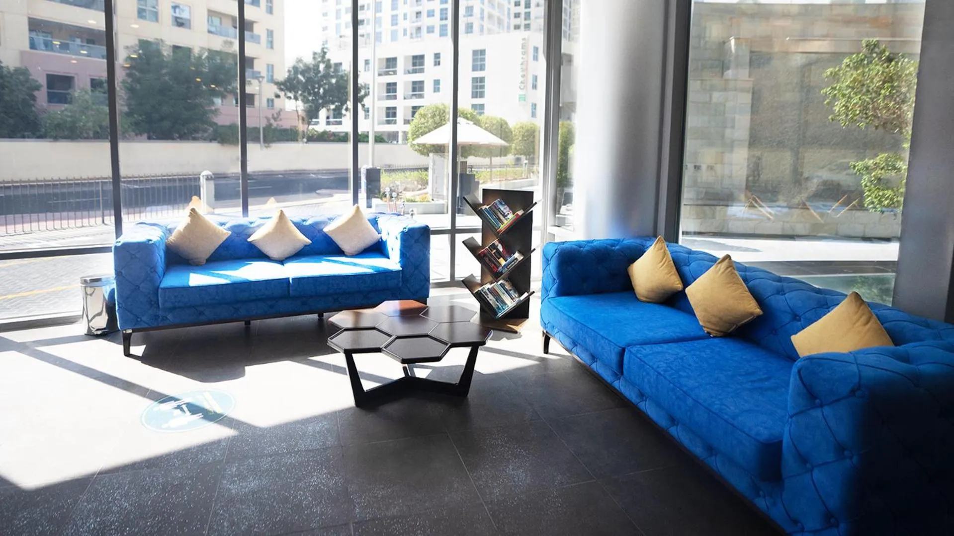 Lobby or reception in Signature Hotel Apartments and Spa