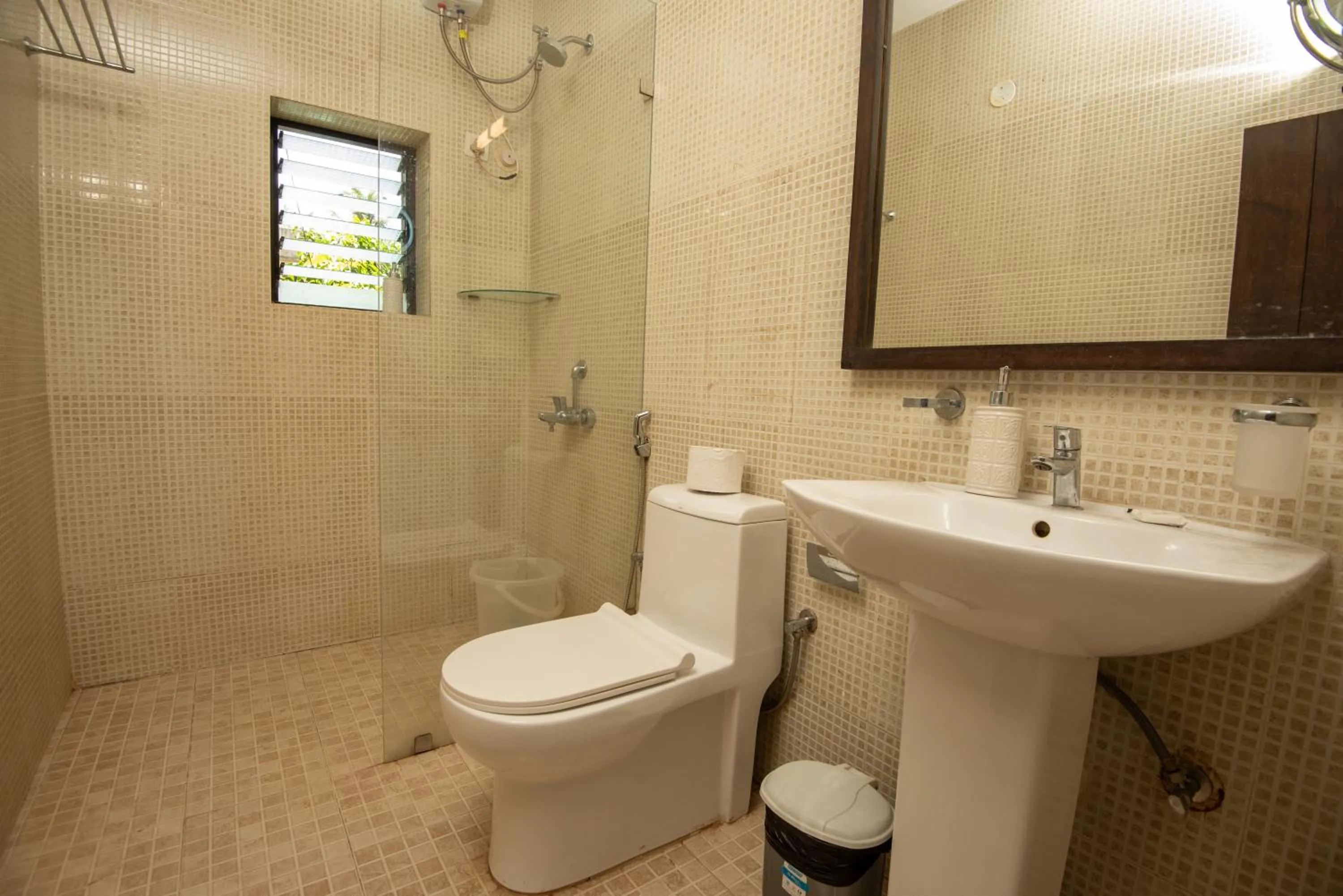 Shower in De Soul Sante Beach Resort Morjim Goa