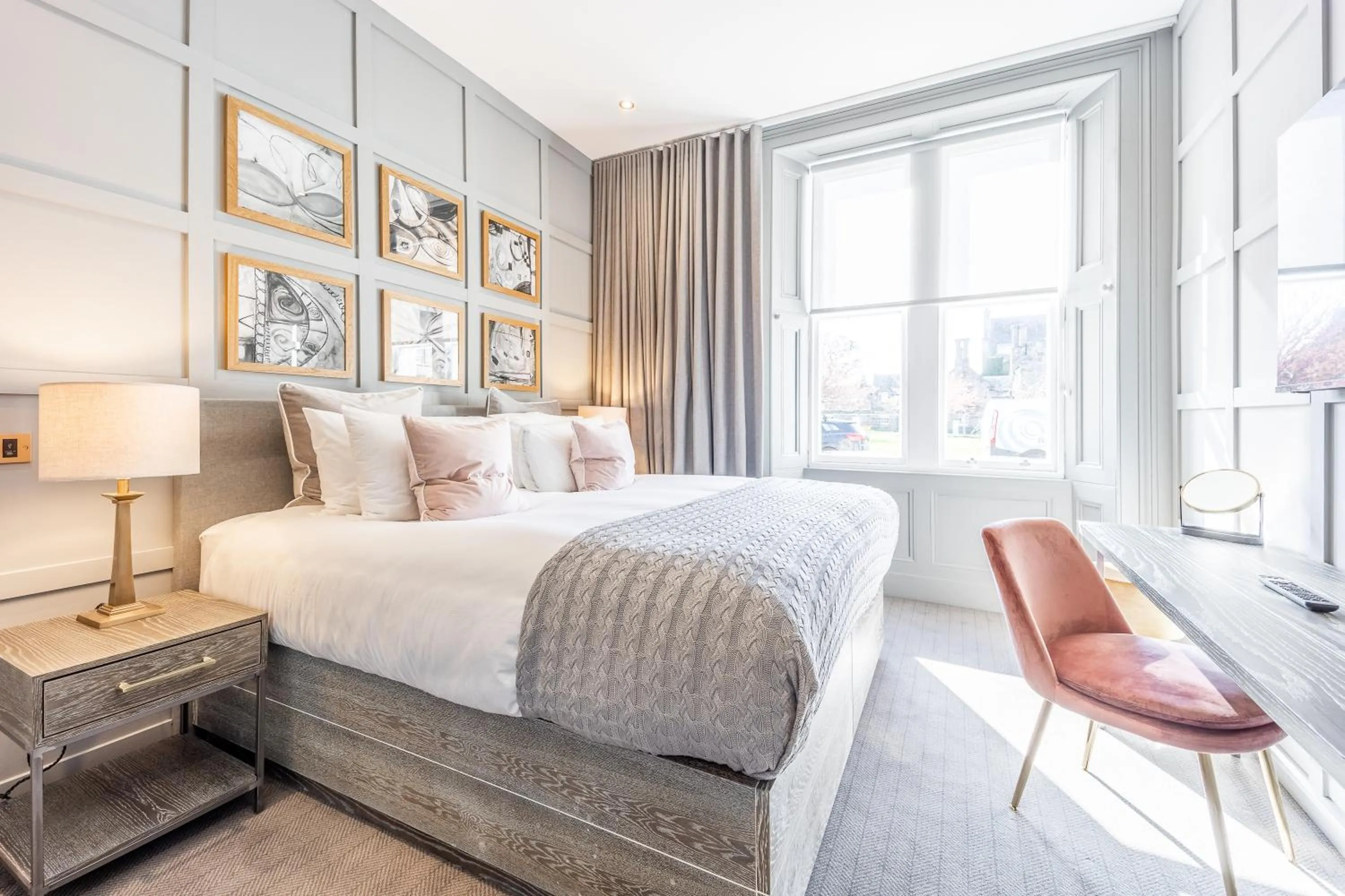 Bedroom, Bed in No1 Apartments St Andrews - South Street