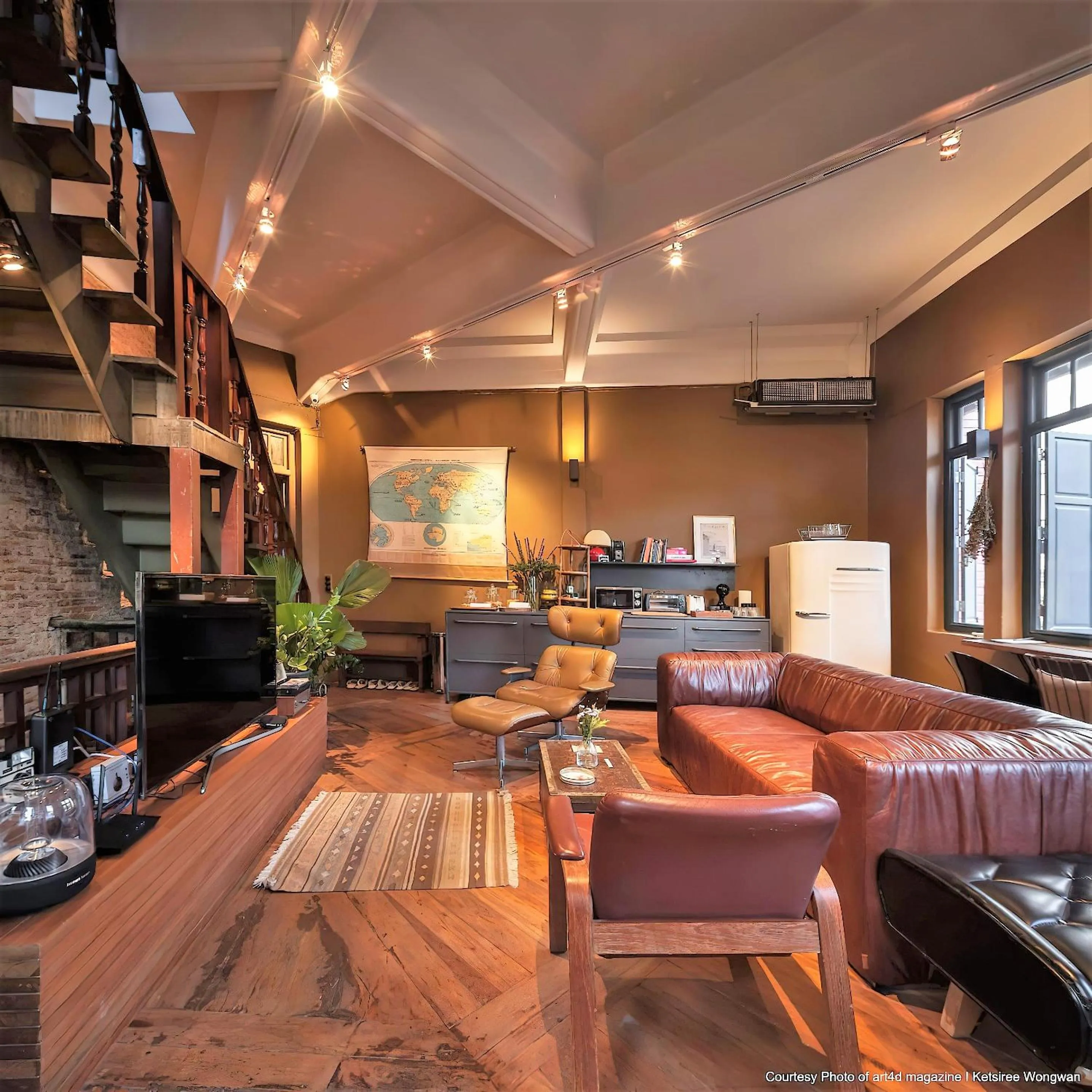 Communal lounge/ TV room in Ba Hao Residence