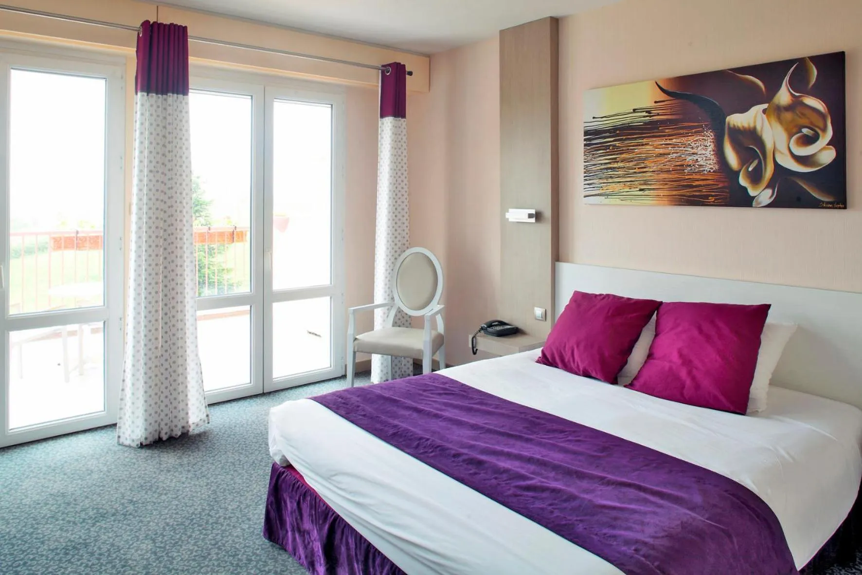 Bedroom, Bed in Domaine du Revermont - Logis Hotel