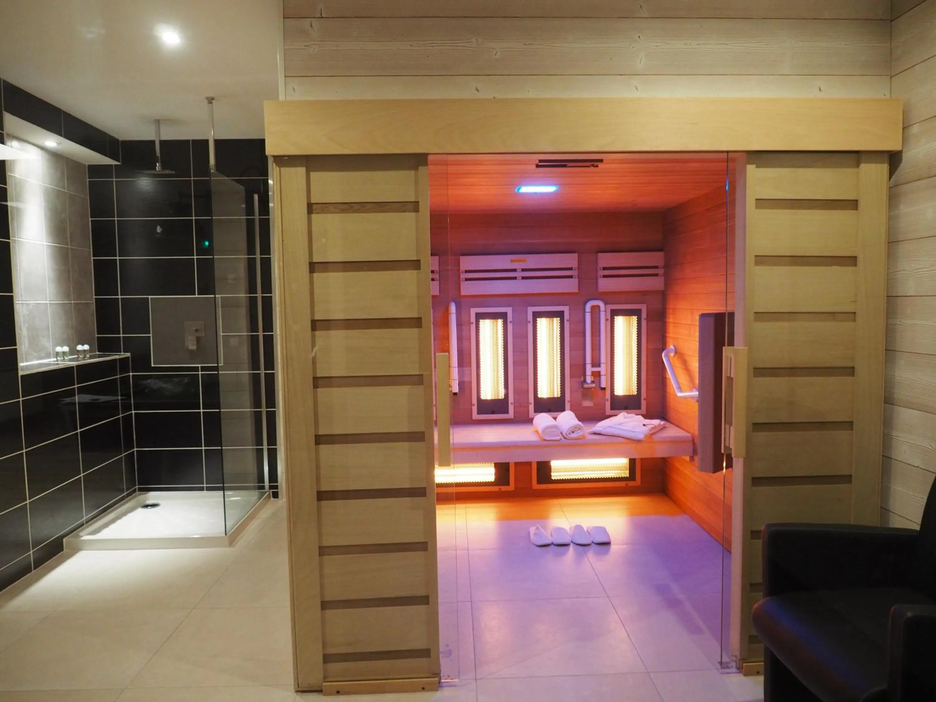 Activities, Bed in Domaine du Revermont - Logis Hotel