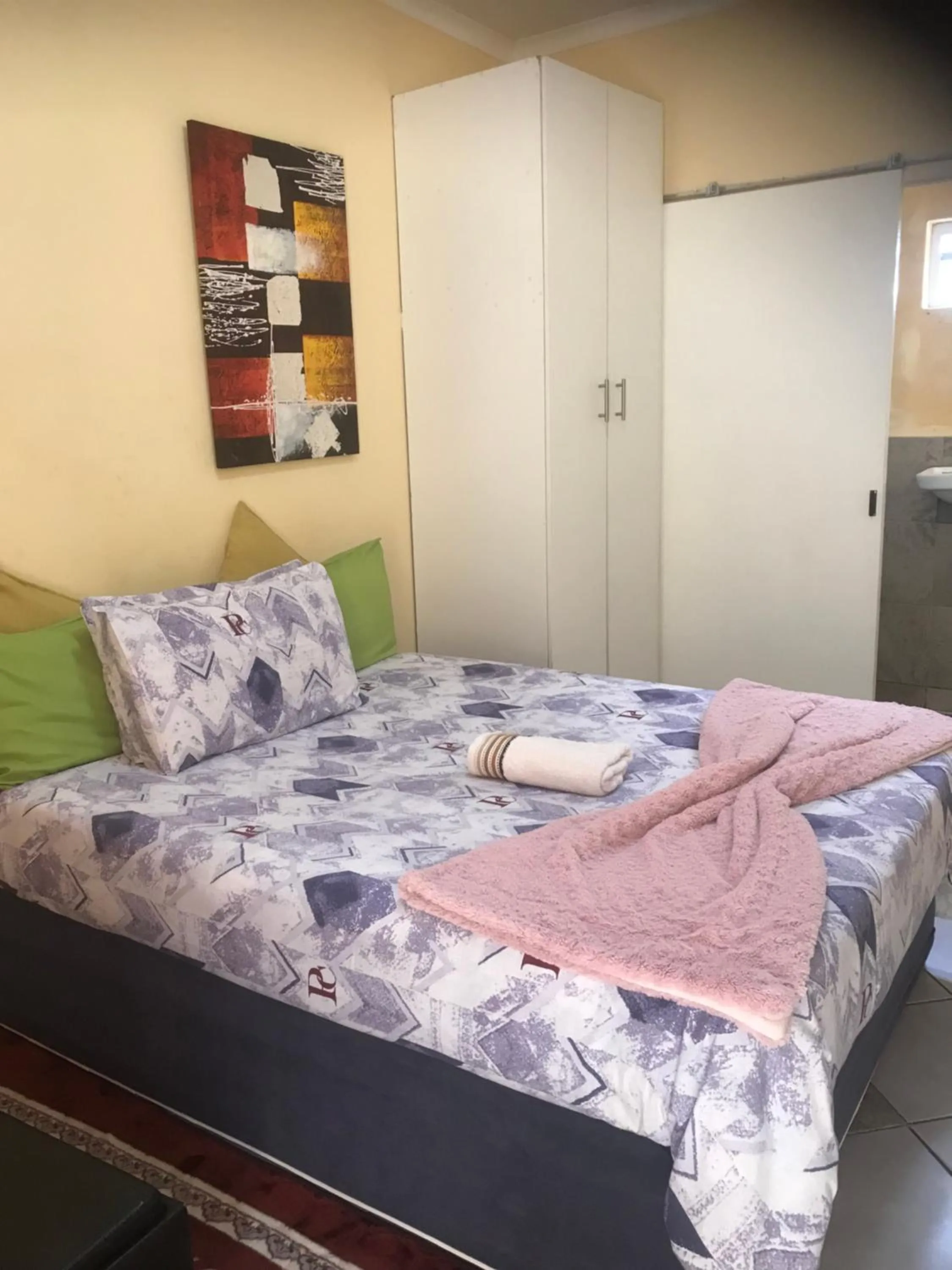 Bed in M5 PARK BED AND BREAKFAST