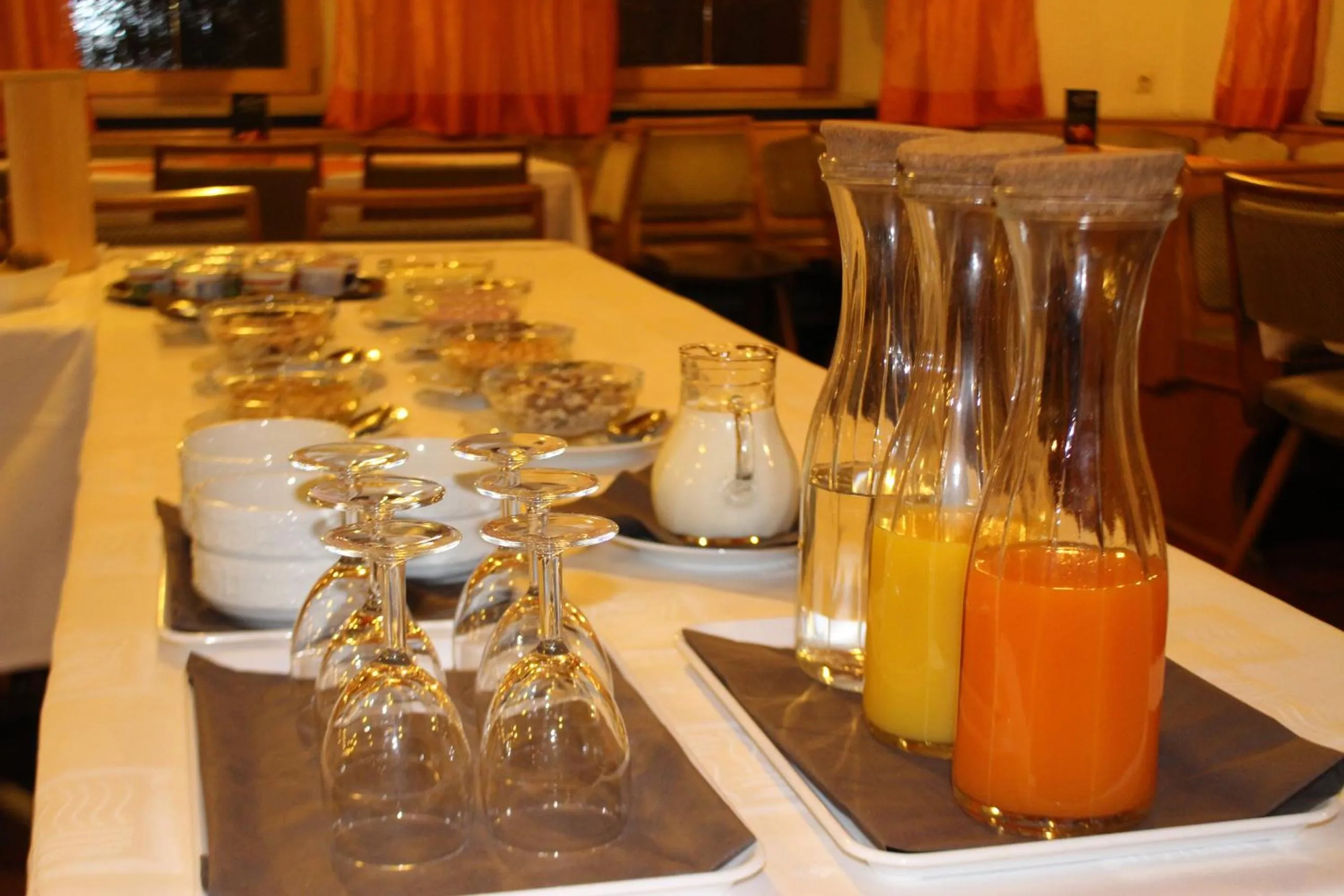 Buffet breakfast in Gasthof zur Post