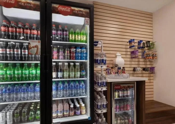 Holiday Inn Express & Suites - Detroit - Dearborn by IHG