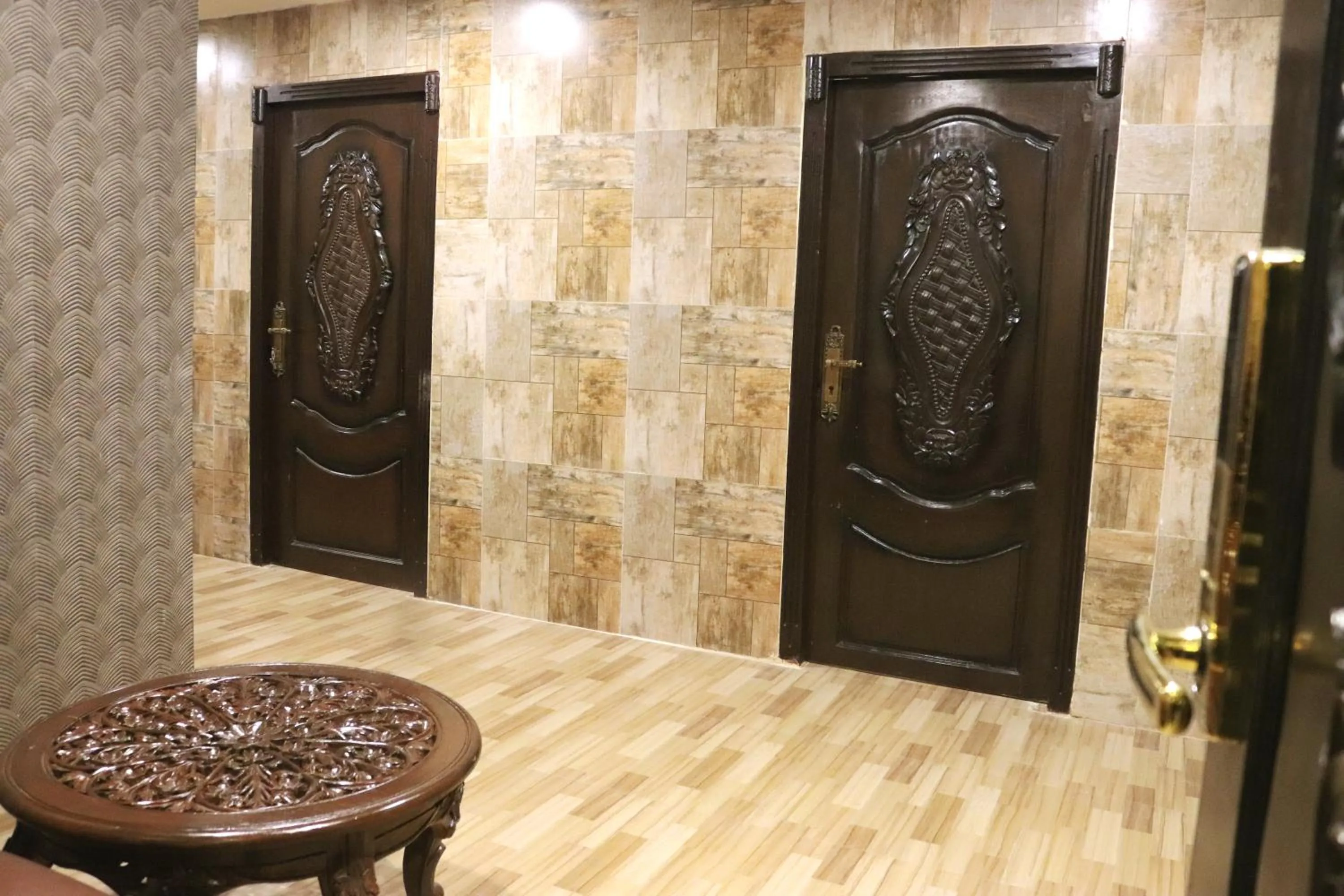 Property building in HYDERS PARK- THE LUXURY HOTEL