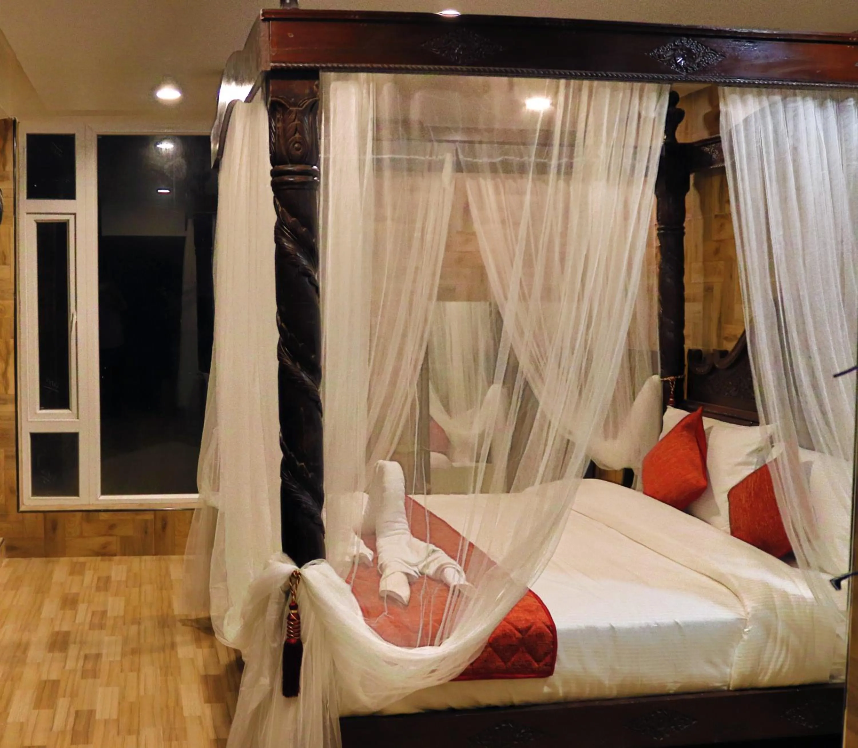 Bedroom, Bed in HYDERS PARK- THE LUXURY HOTEL