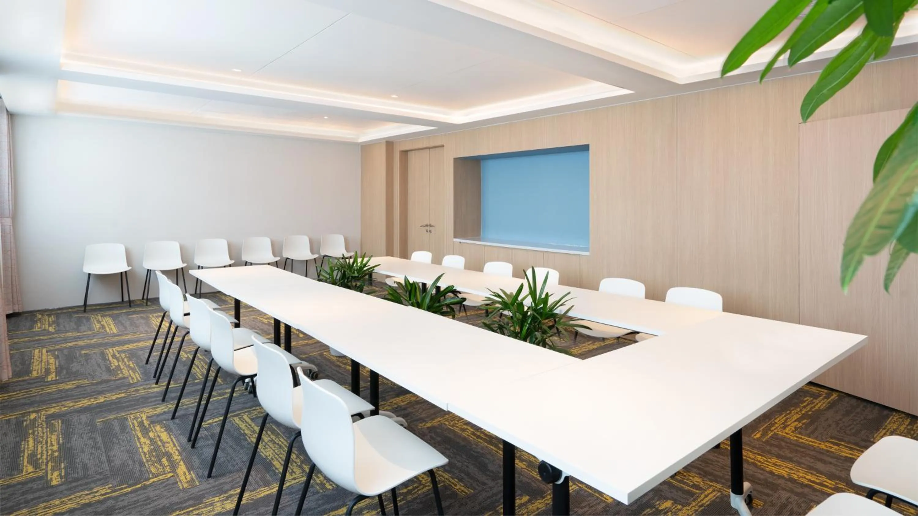 Meeting/conference room in Holiday Inn Express Beijing Tongzhou Tourism Zone by IHG