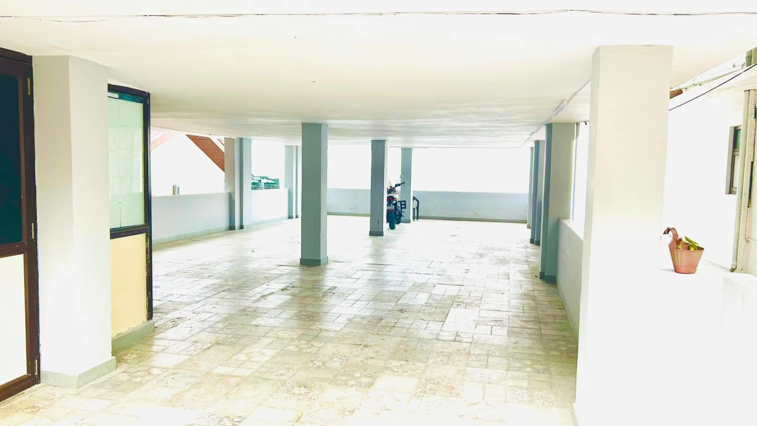 Parking in HANU VATIKA The FAMILY CHOICE