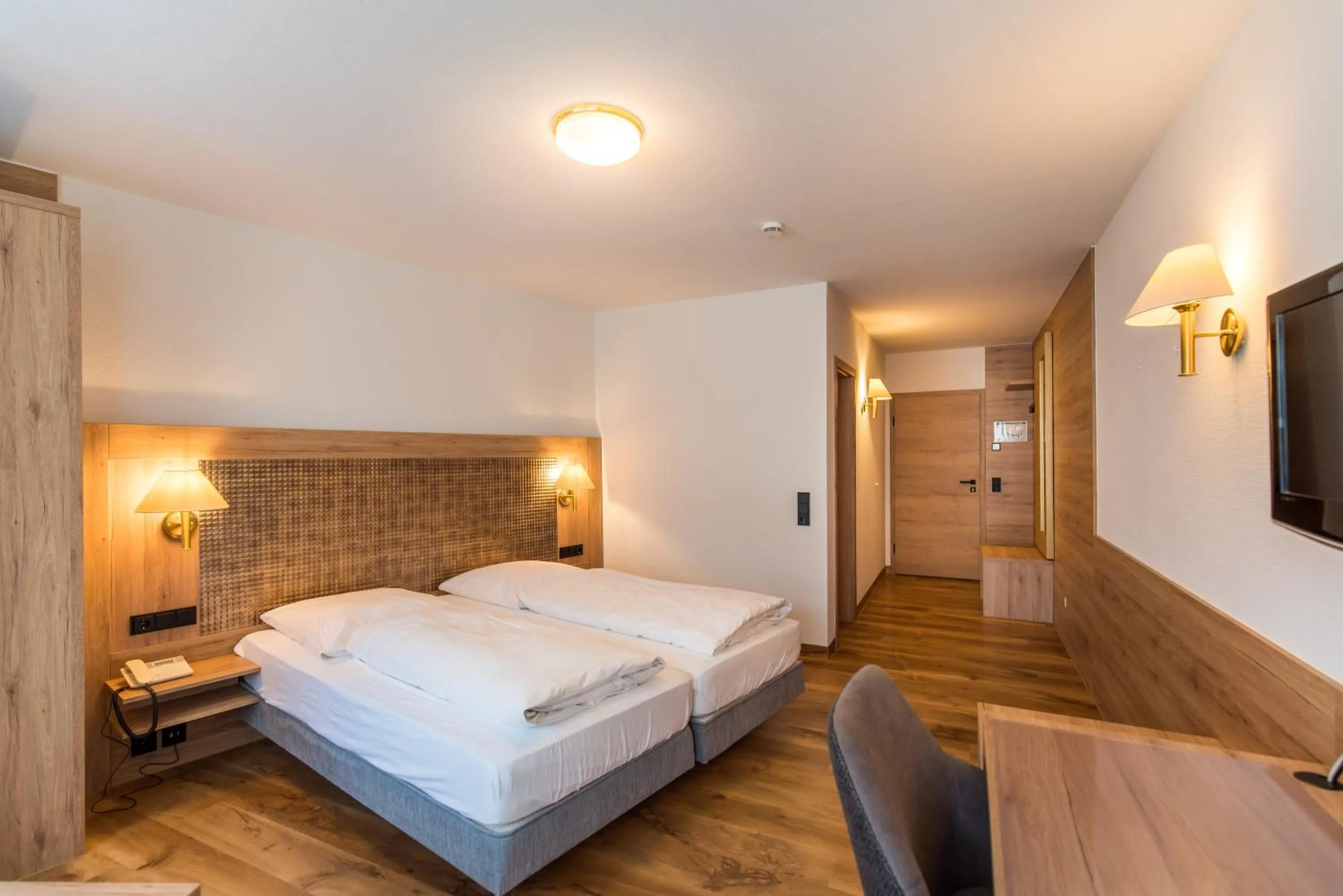 Bed in Hotel-Restaurant Heiligenstadter Hof