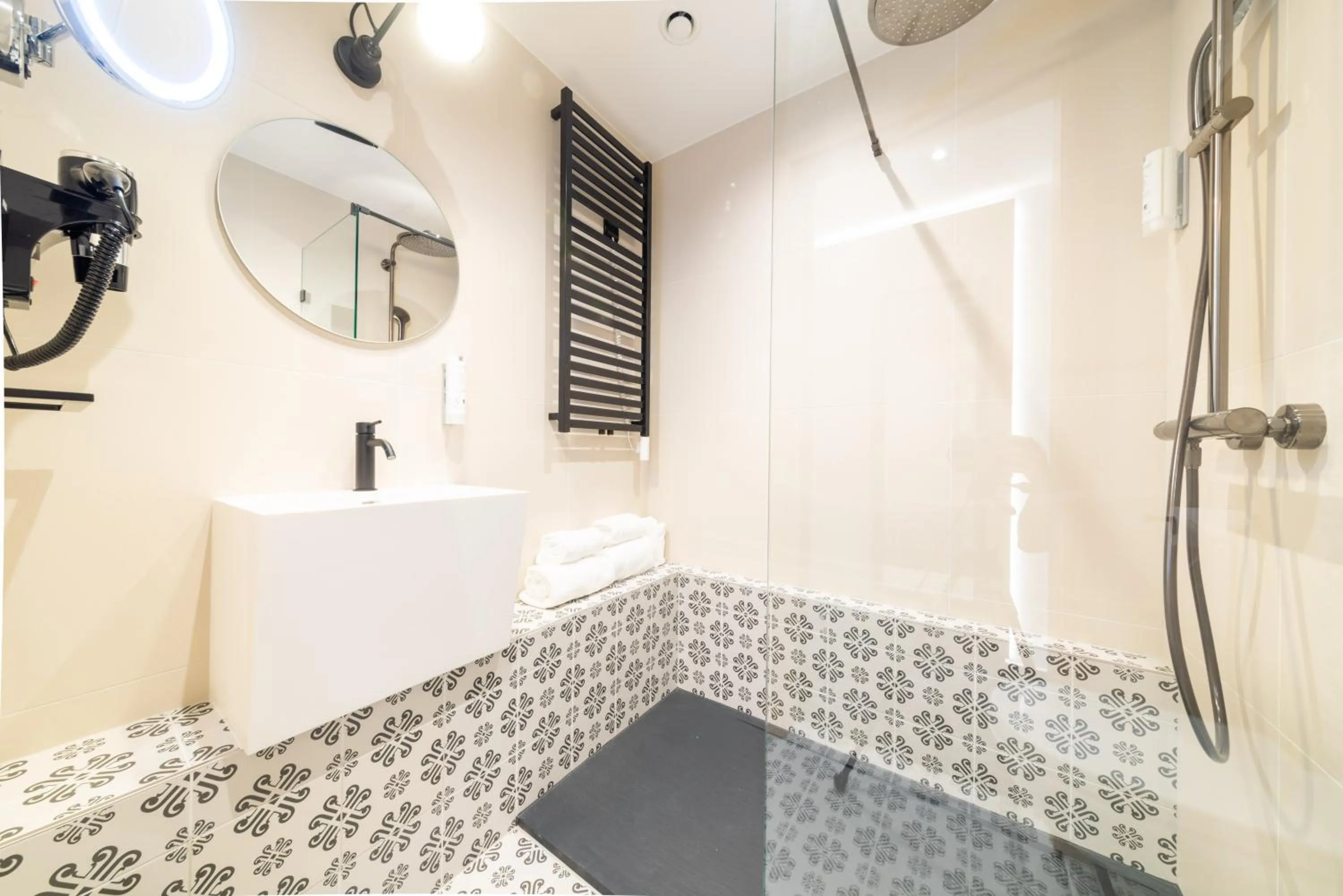 Bathroom in De Brauhotel - Hôtel de la Brasserie Nationale