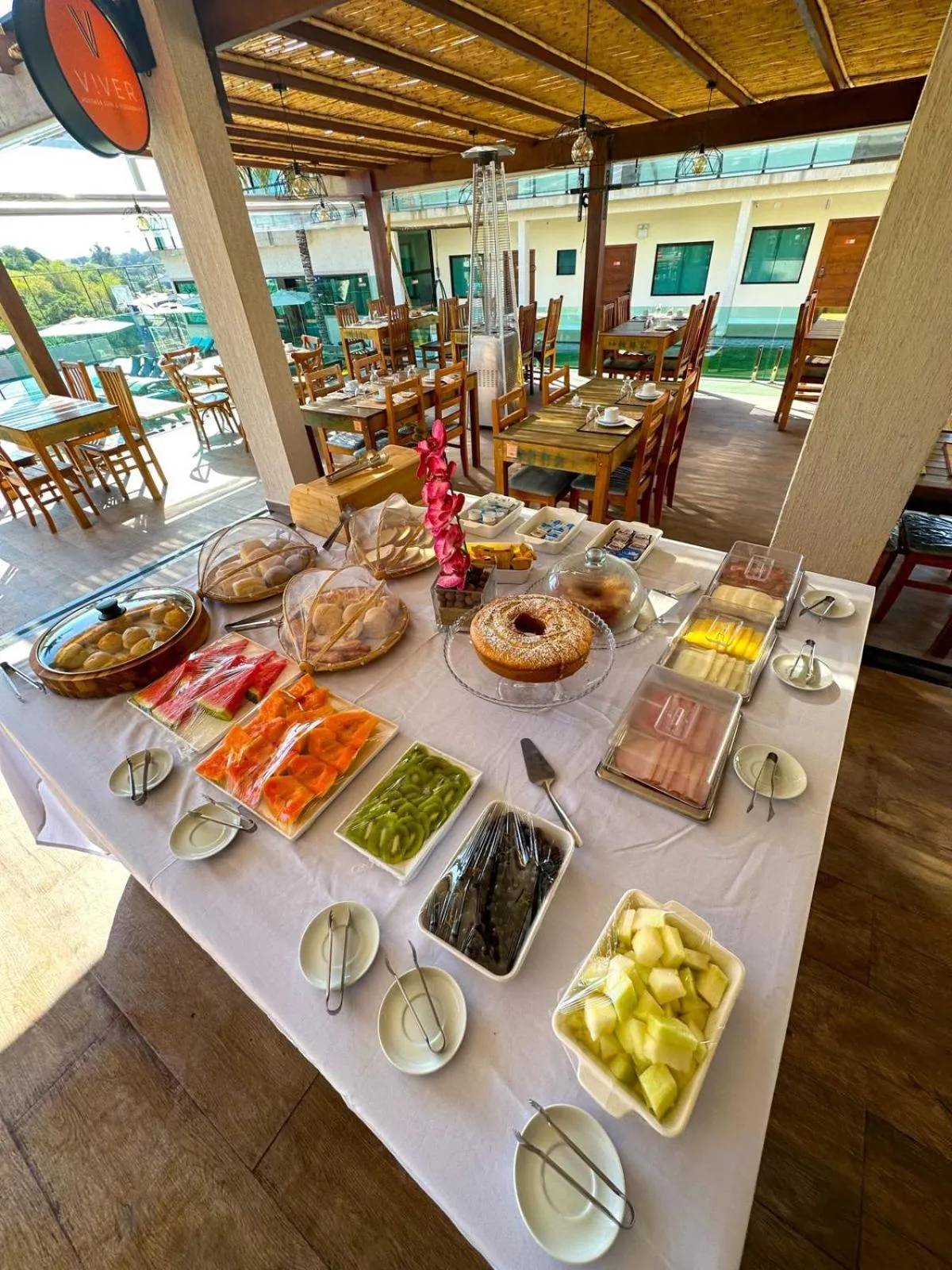 Restaurant/places to eat in VIVER Pousada Club & Restaurante