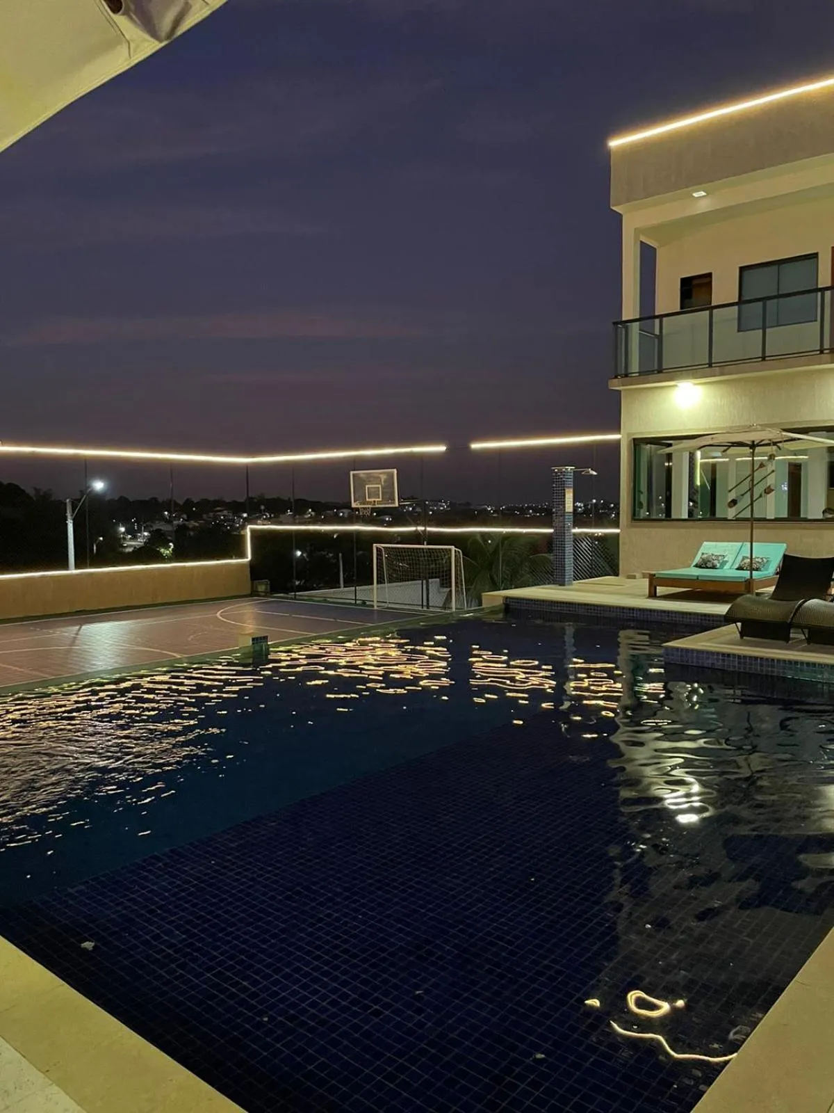 Night in VIVER Pousada Club & Restaurante