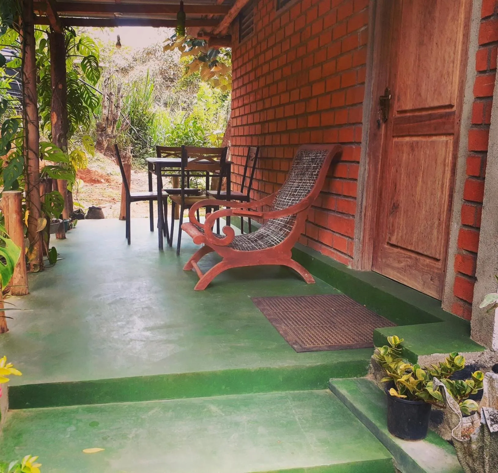 Ayubo Ella - Bed & Breakfast