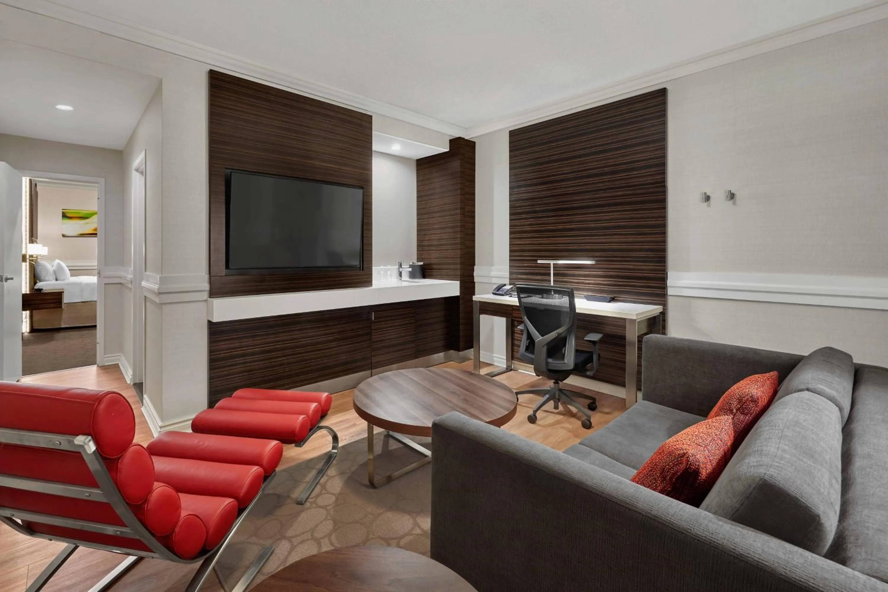 Swimming pool in Delta Hotels by Marriott Edmonton Centre Suites