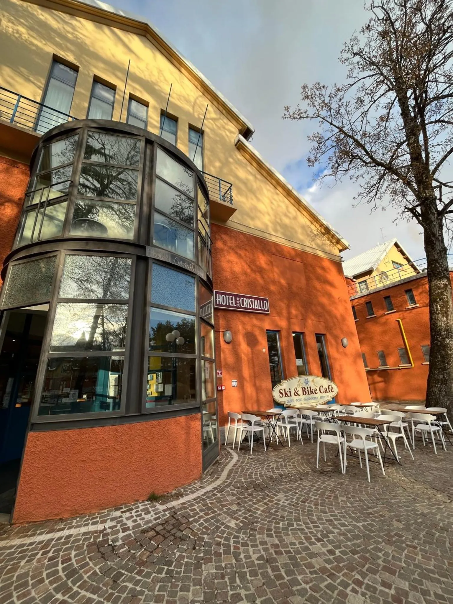 Property building in Hotel Cristallo Gran Sasso