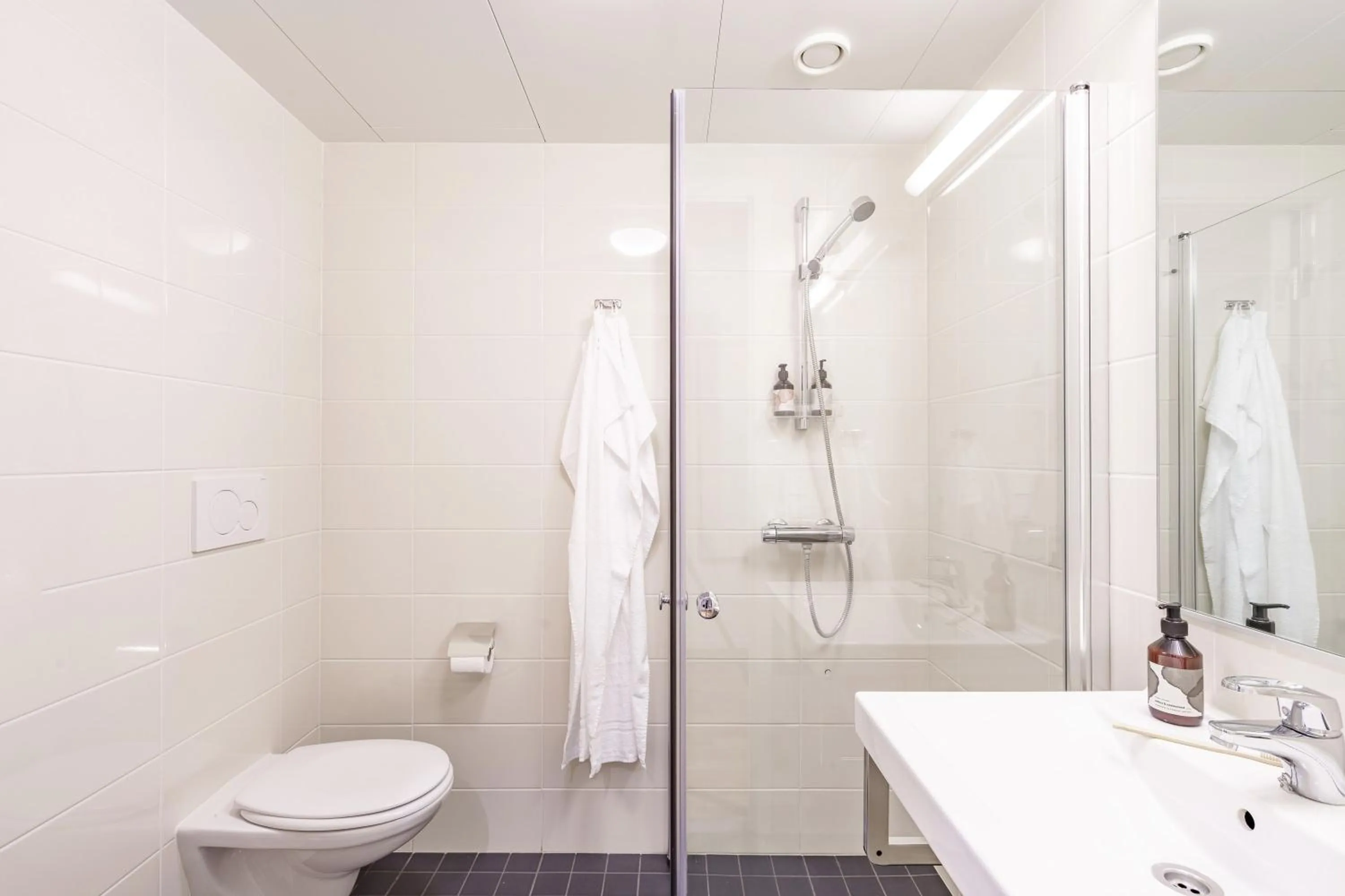 Bathroom in Boo Boo Living